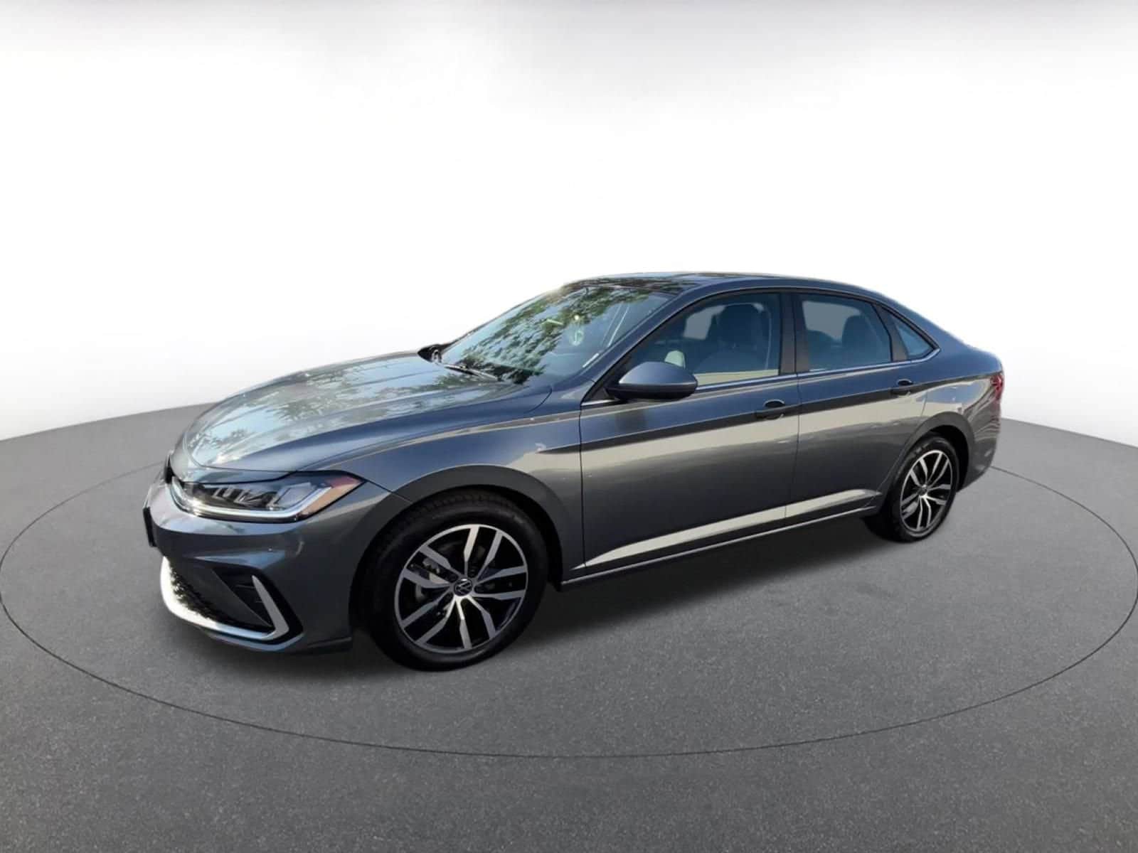Thumbnail: 2025 Volkswagen Jetta - 11