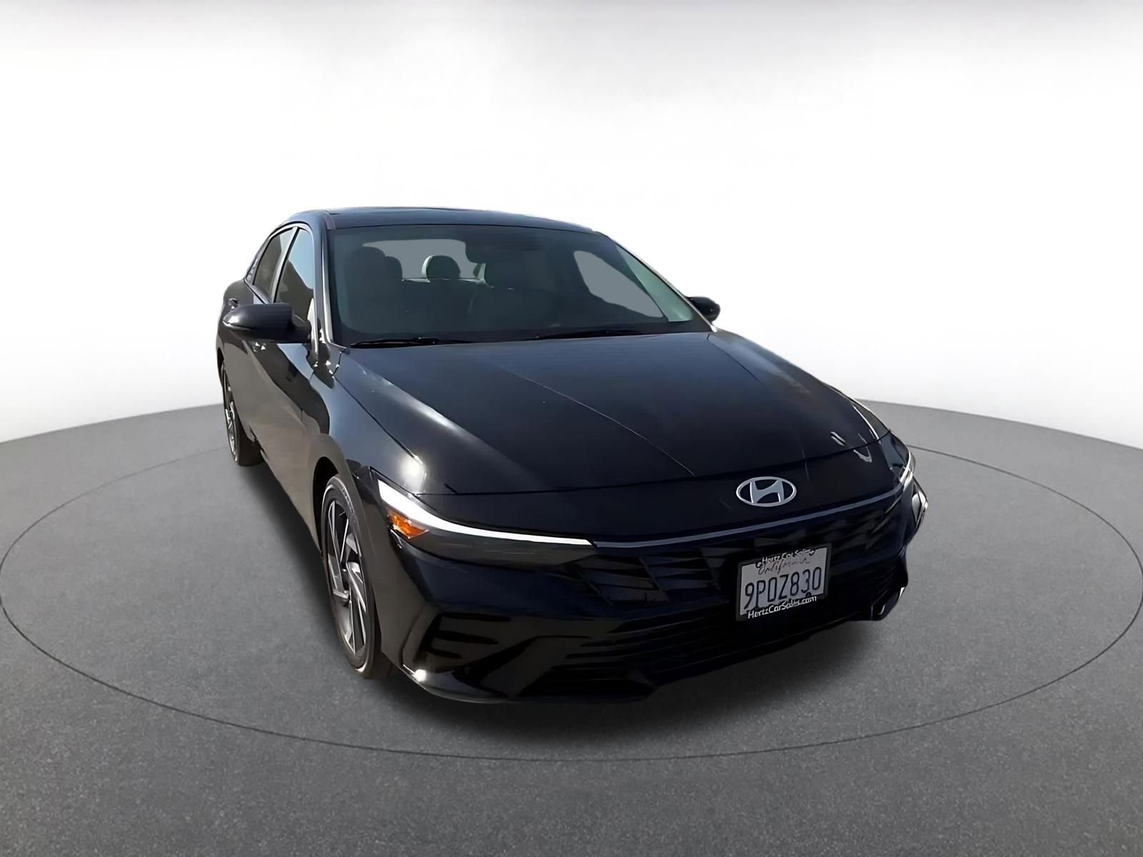 Thumbnail: 2025 Hyundai Elantra - 3