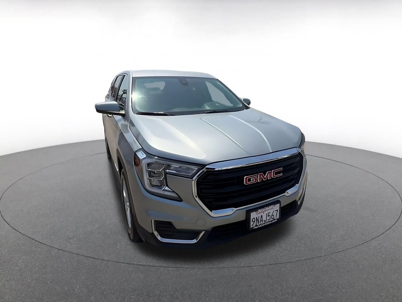 Thumbnail: 2024 GMC Terrain - 3