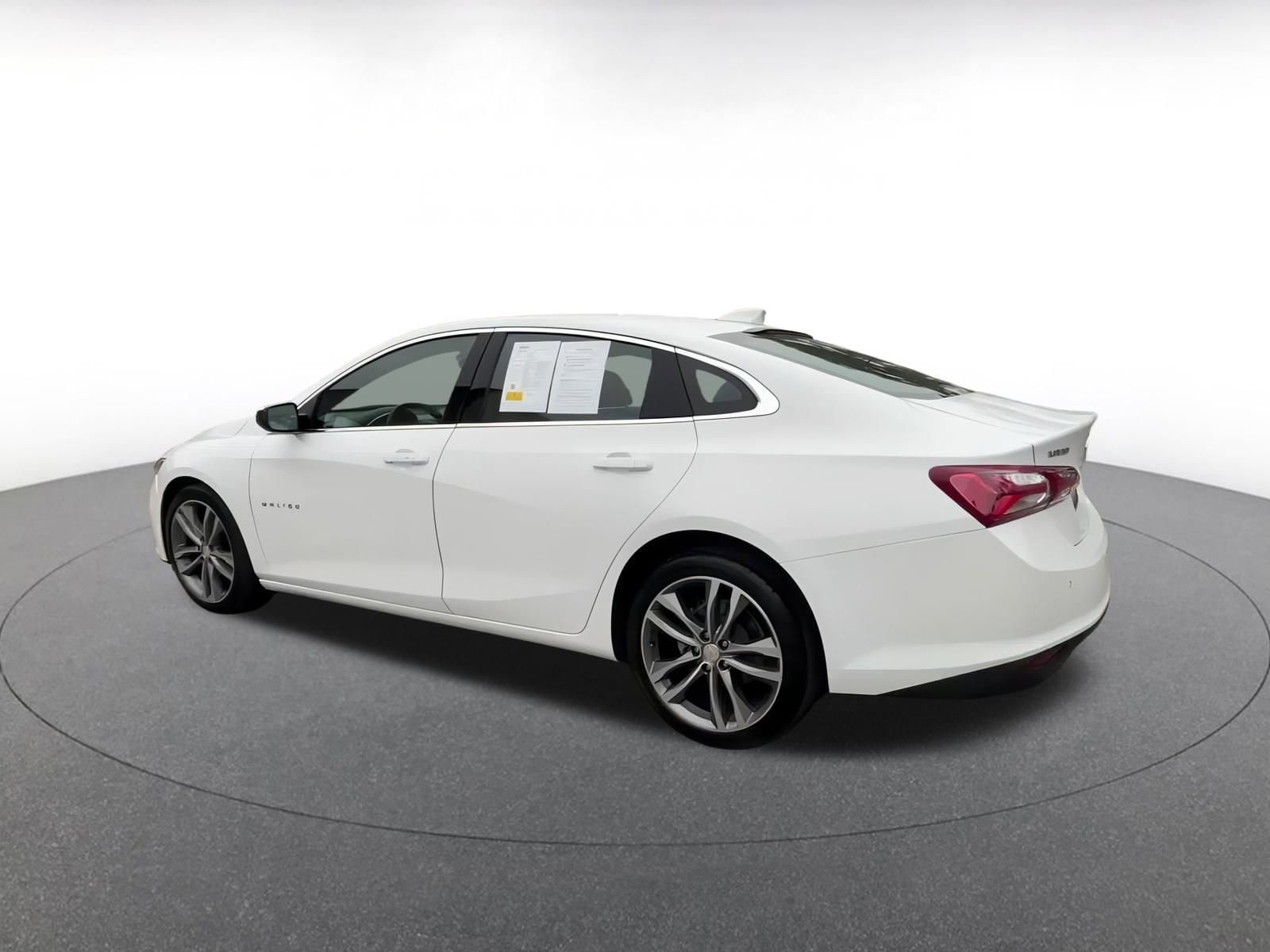 Thumbnail: 2024 Chevrolet Malibu - 10