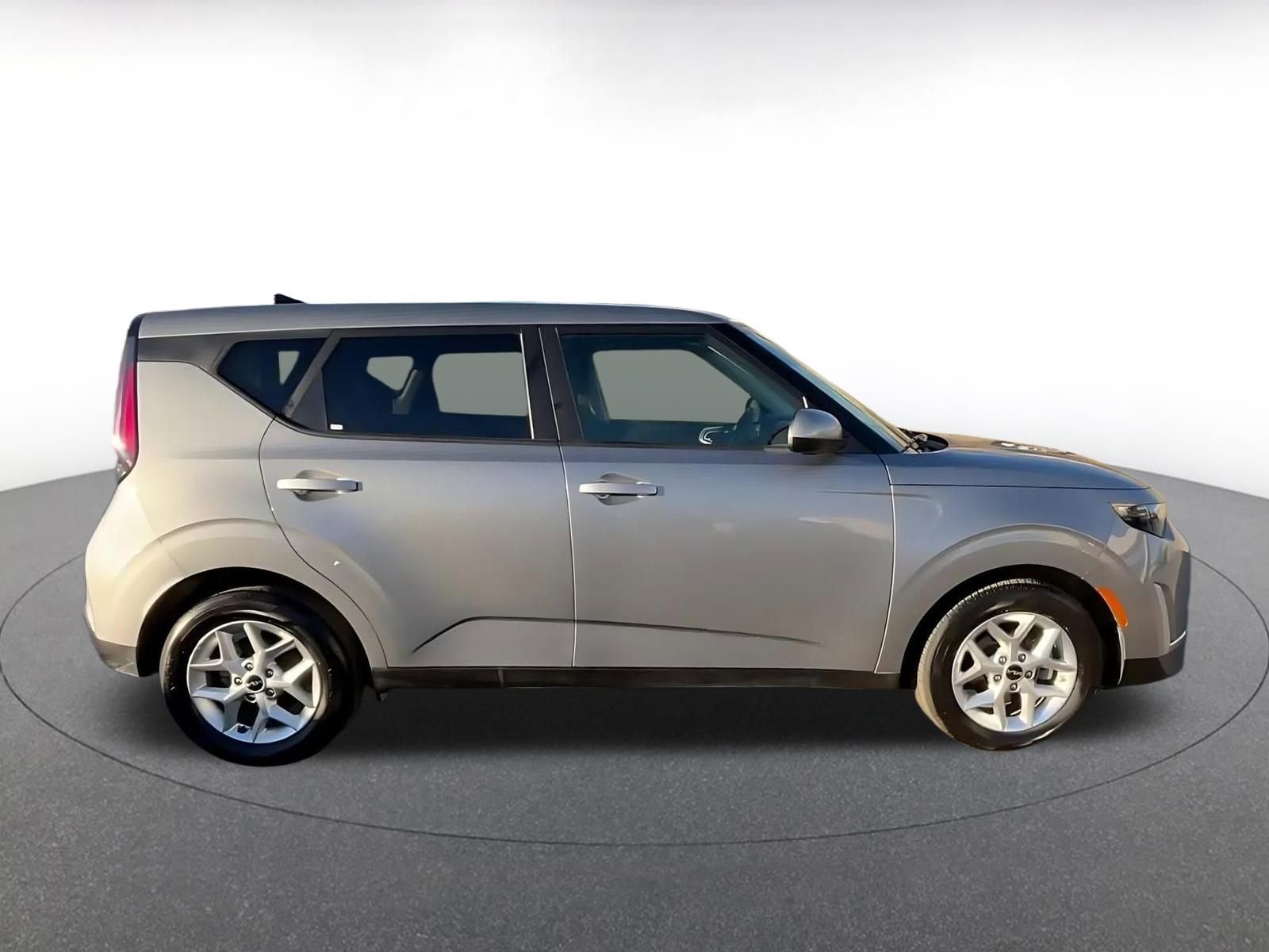 Thumbnail: 2025 Kia Soul - 16