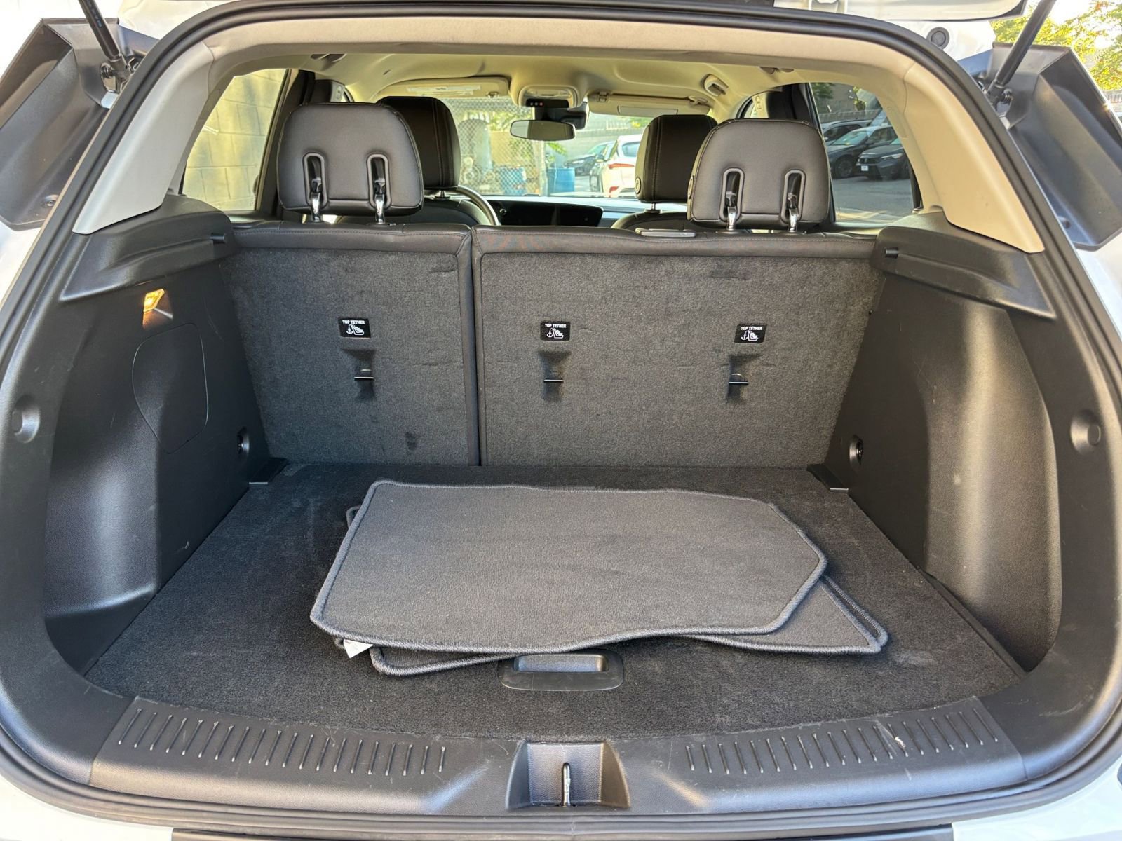 Thumbnail: 2025 Buick Encore GX - 31