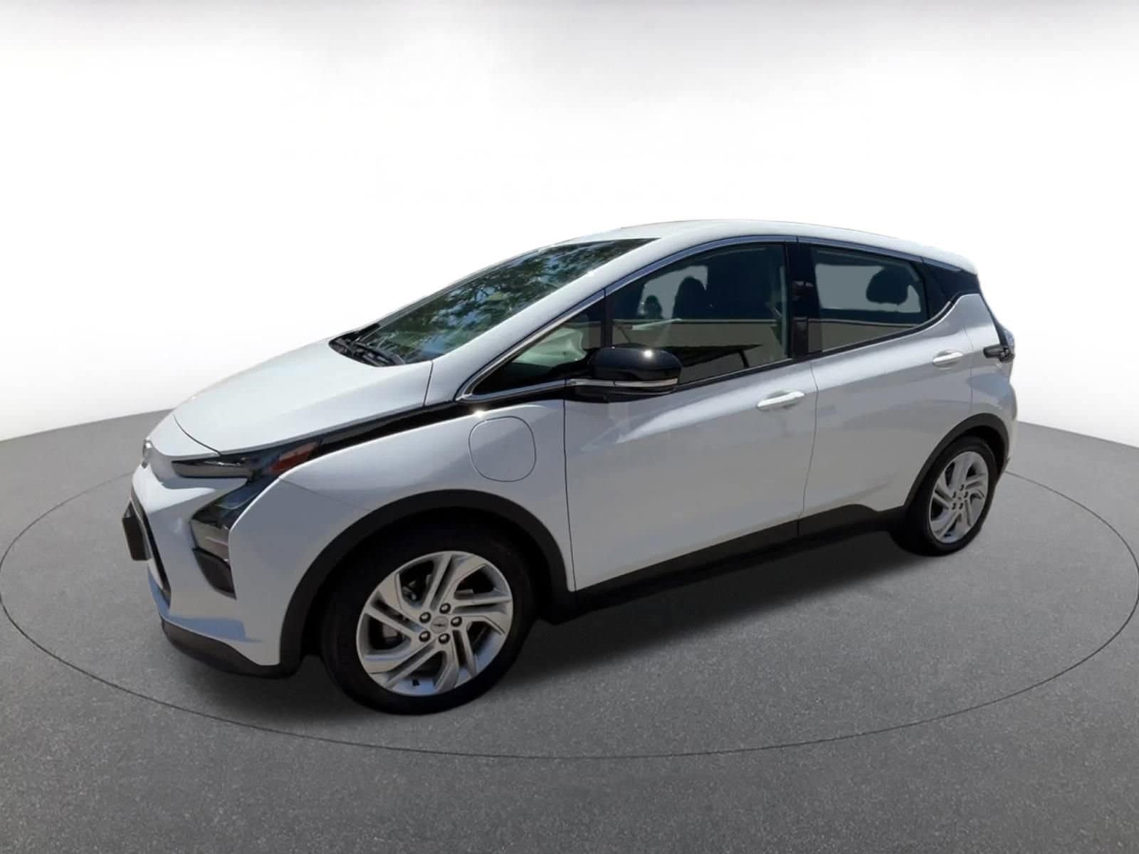 Thumbnail: 2023 Chevrolet Bolt EV - 8