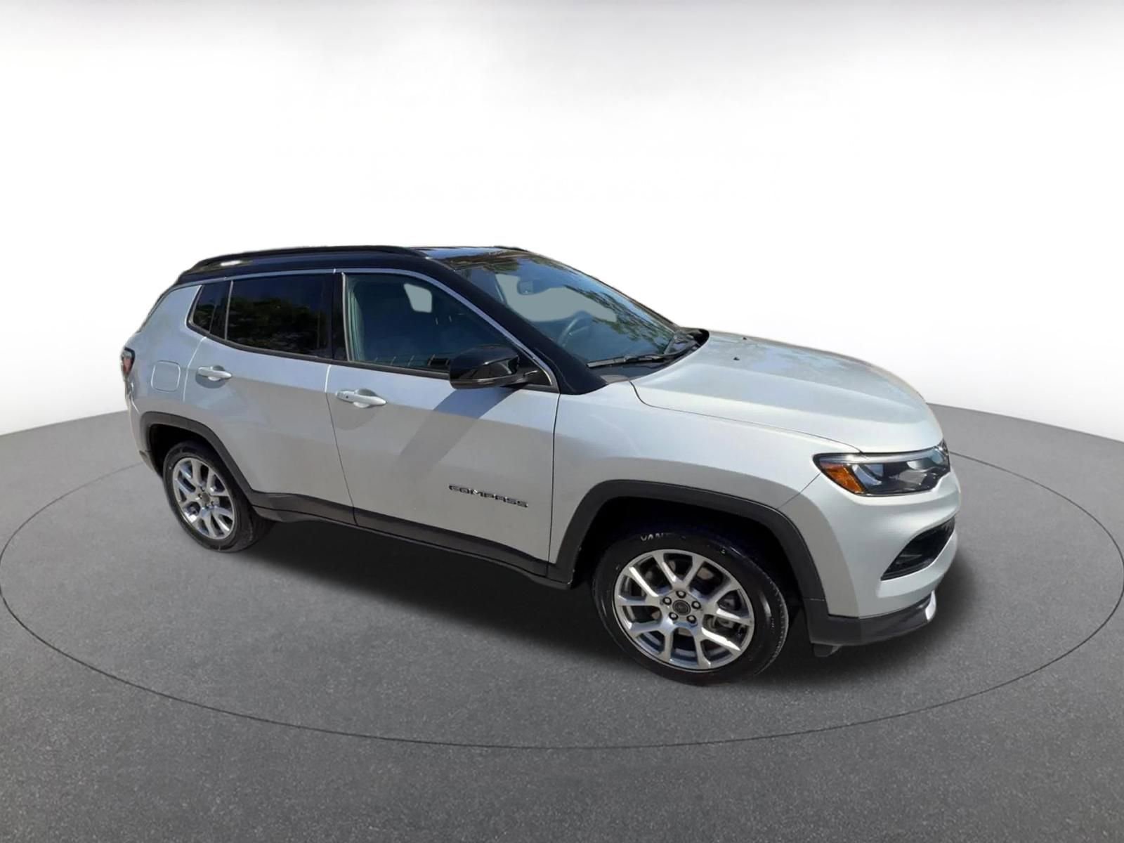 Thumbnail: 2025 Jeep Compass - 2