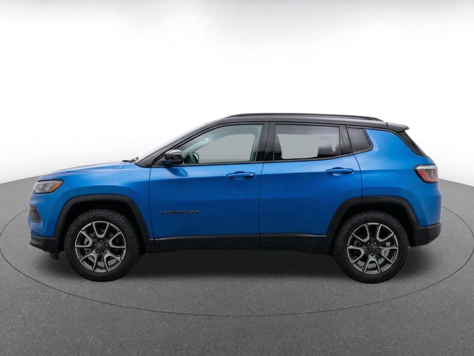 Thumbnail: 2025 Jeep Compass - 4