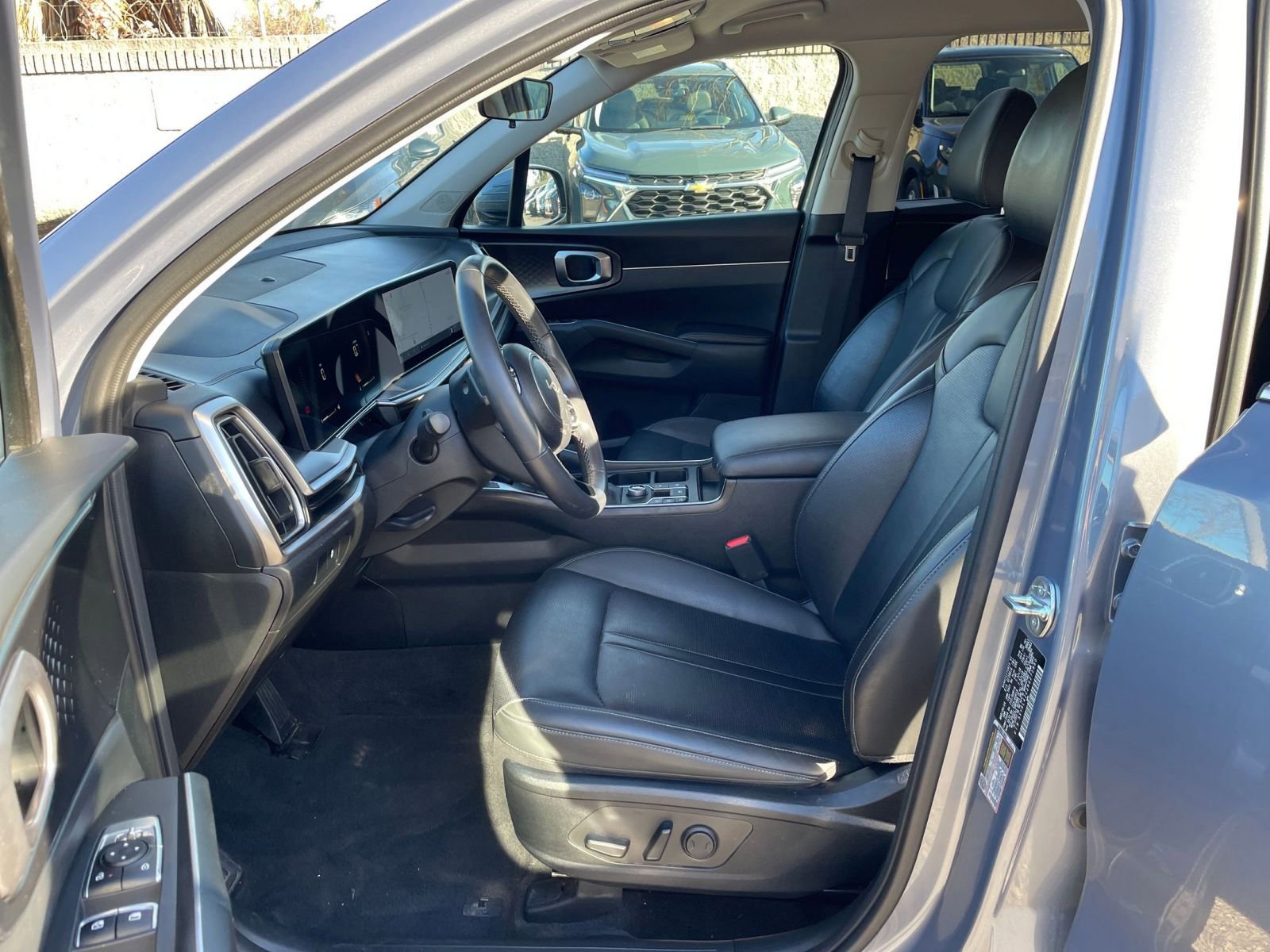 Thumbnail: 2024 Kia Sorento - 28