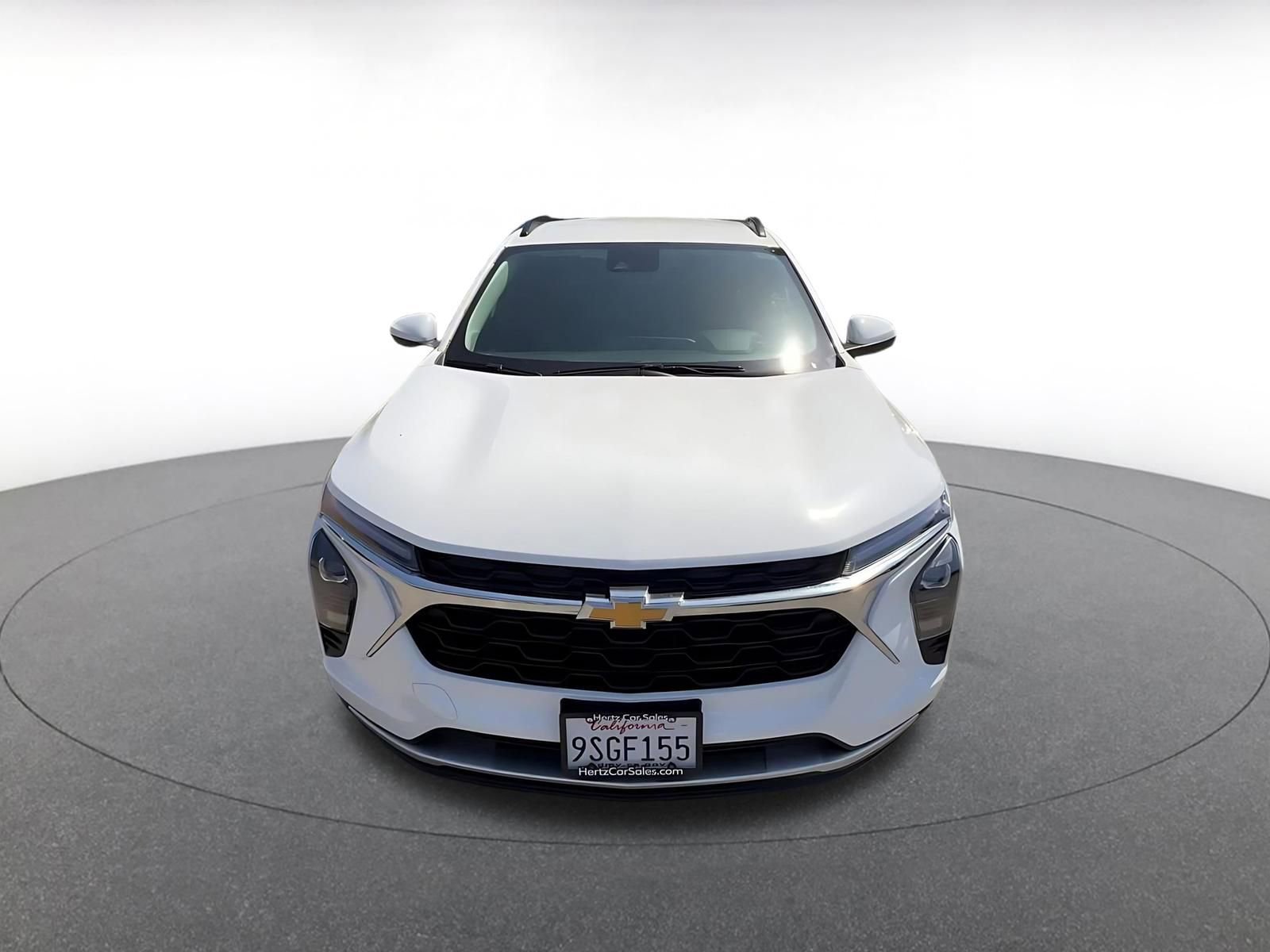 Thumbnail: 2025 Chevrolet Trax - 4