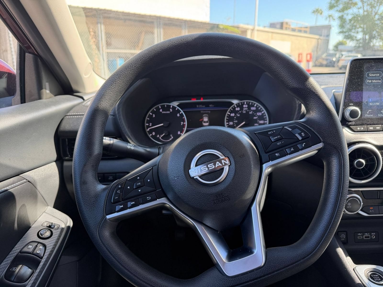 Thumbnail: 2025 Nissan Sentra - 25