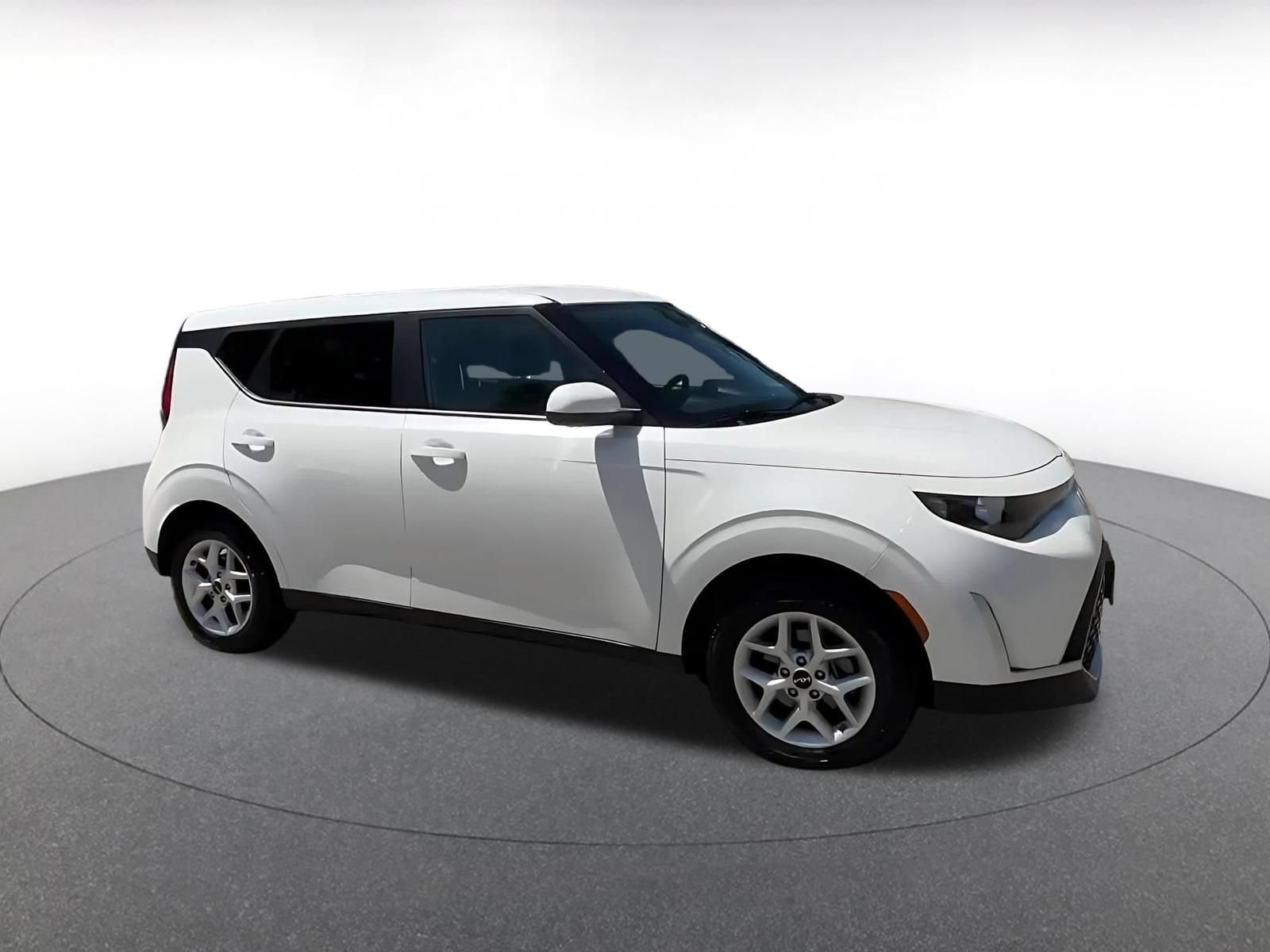 Thumbnail: 2025 Kia Soul - 2