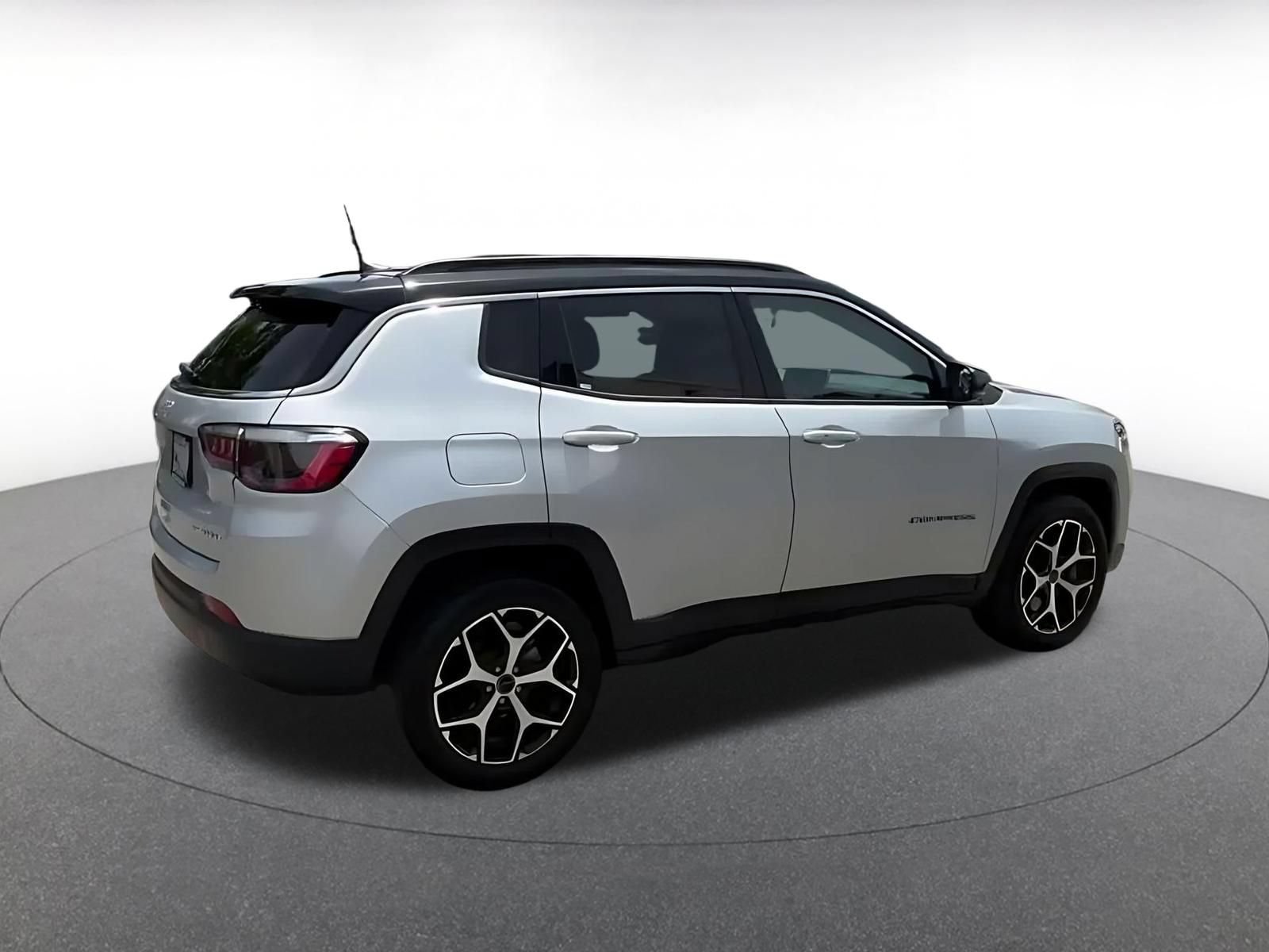 Thumbnail: 2025 Jeep Compass - 13