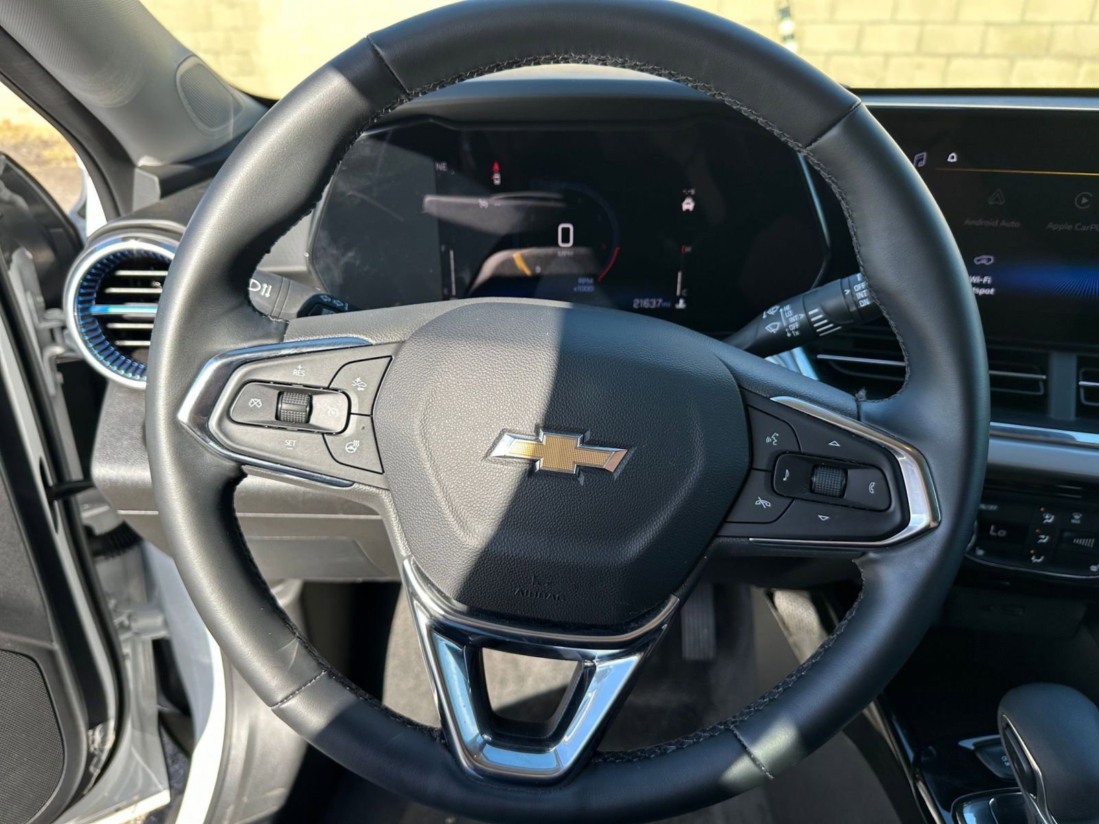 Thumbnail: 2025 Chevrolet Trax - 27