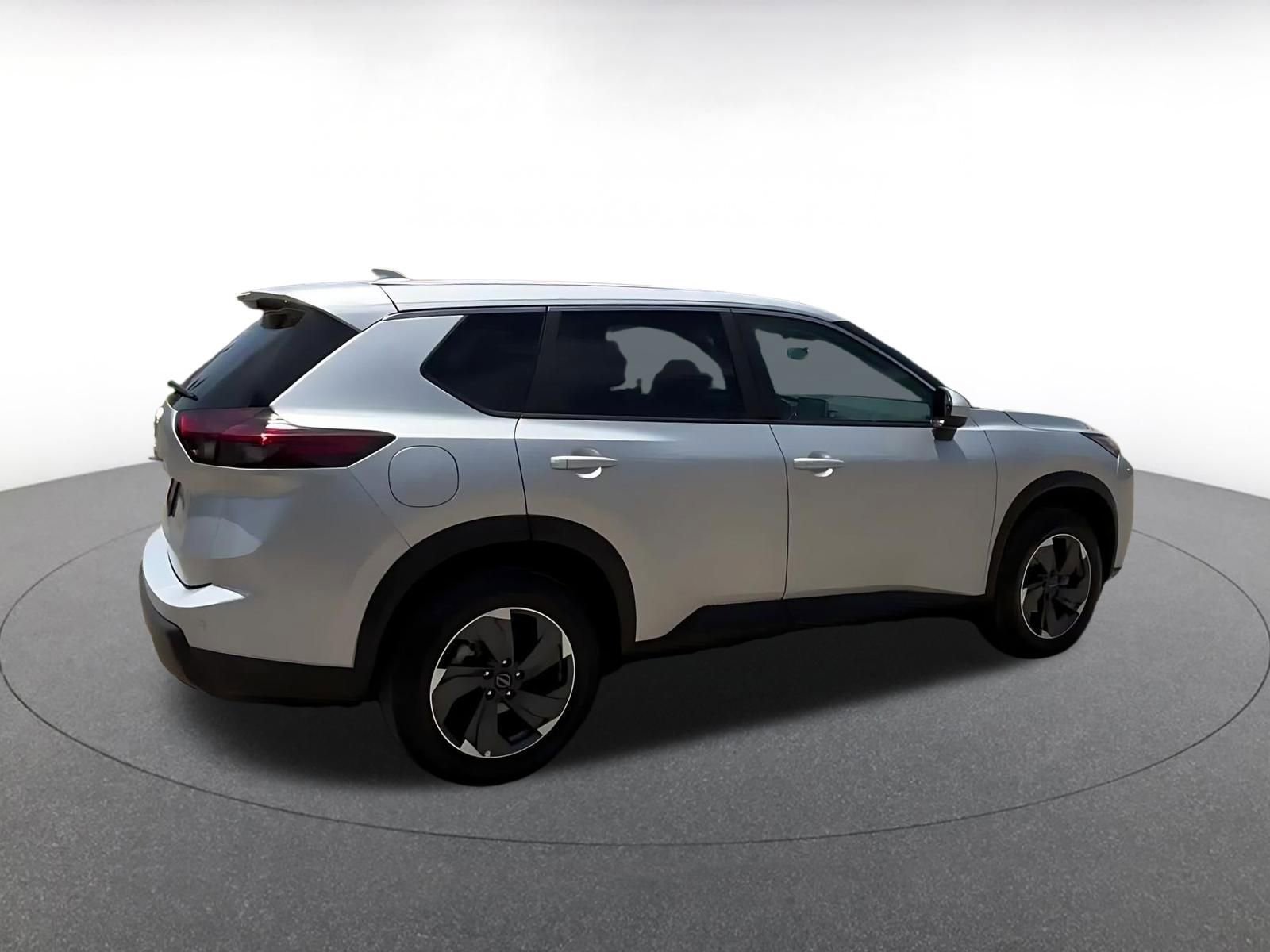 Thumbnail: 2025 Nissan Rogue - 15