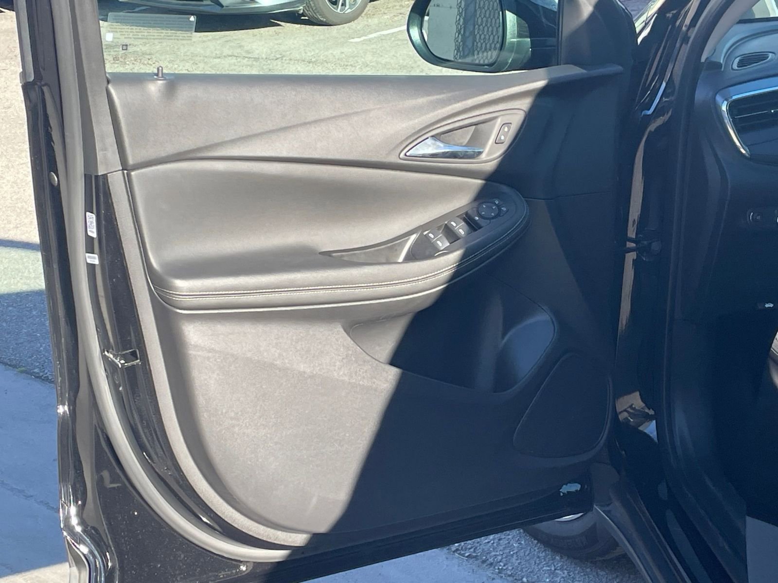 Thumbnail: 2025 Buick Encore GX - 18