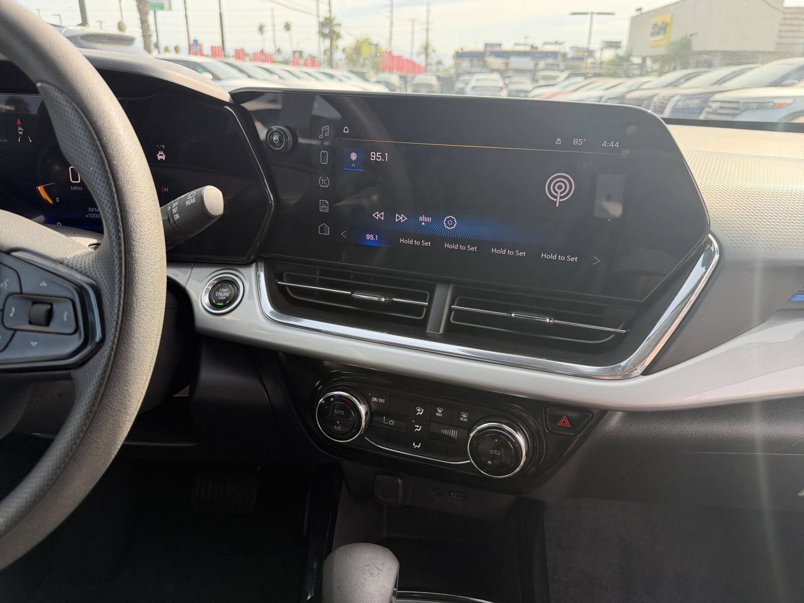 Thumbnail: 2025 Chevrolet Trax - 17