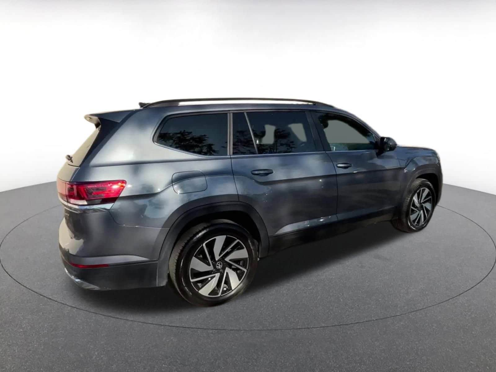 Thumbnail: 2025 Volkswagen Atlas - 14