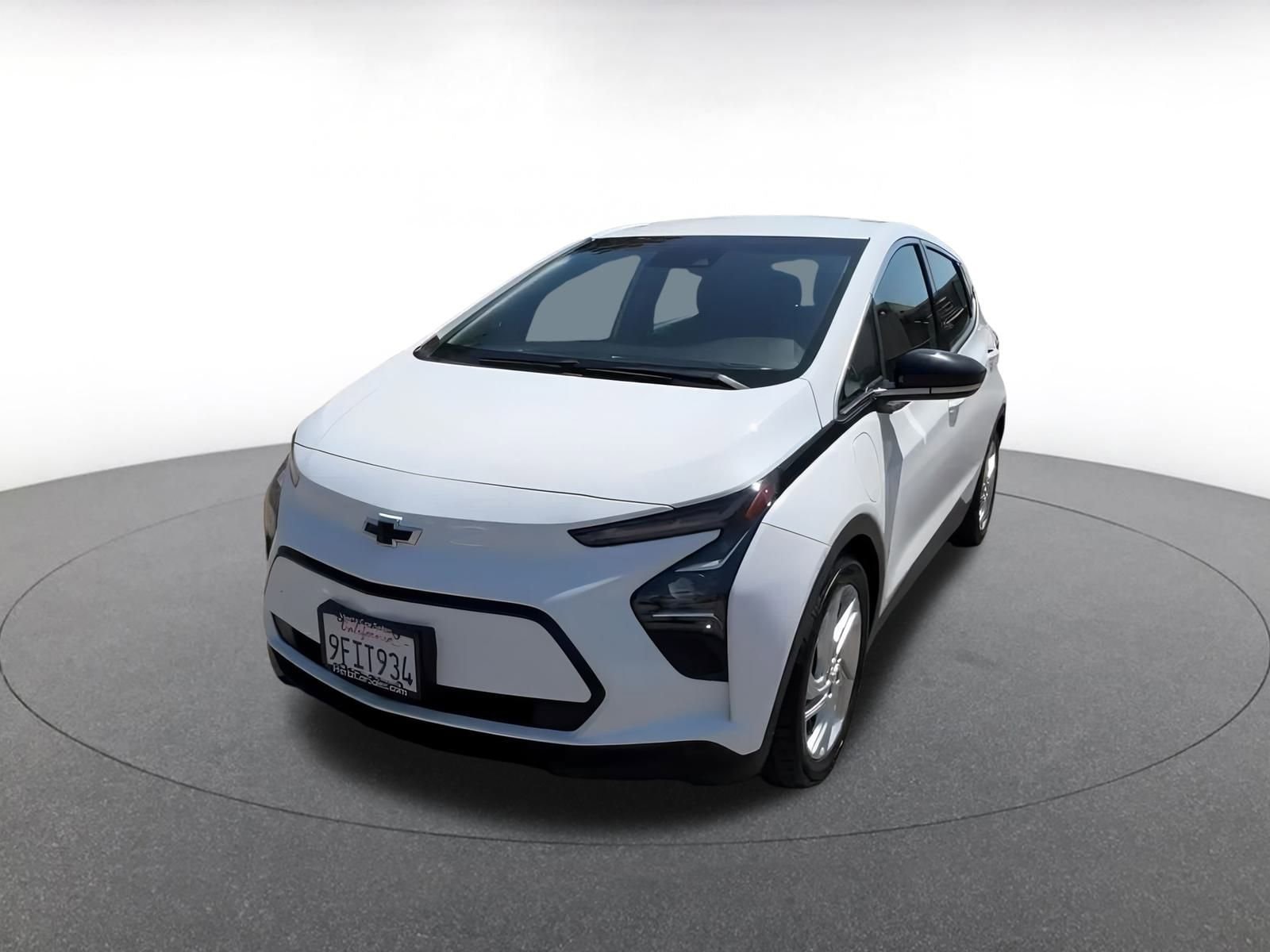 Thumbnail: 2023 Chevrolet Bolt EV - 6