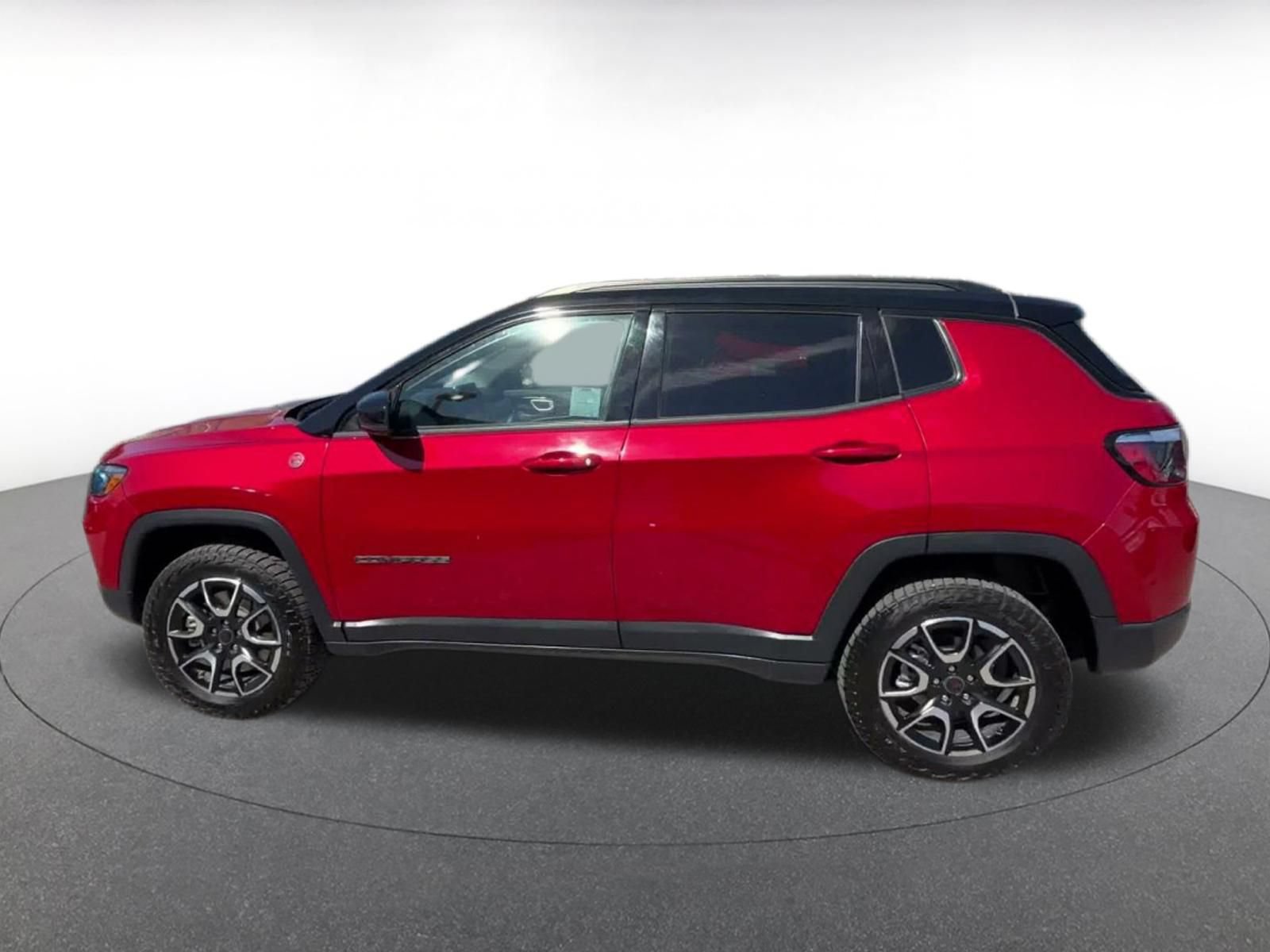 Thumbnail: 2025 Jeep Compass - 9