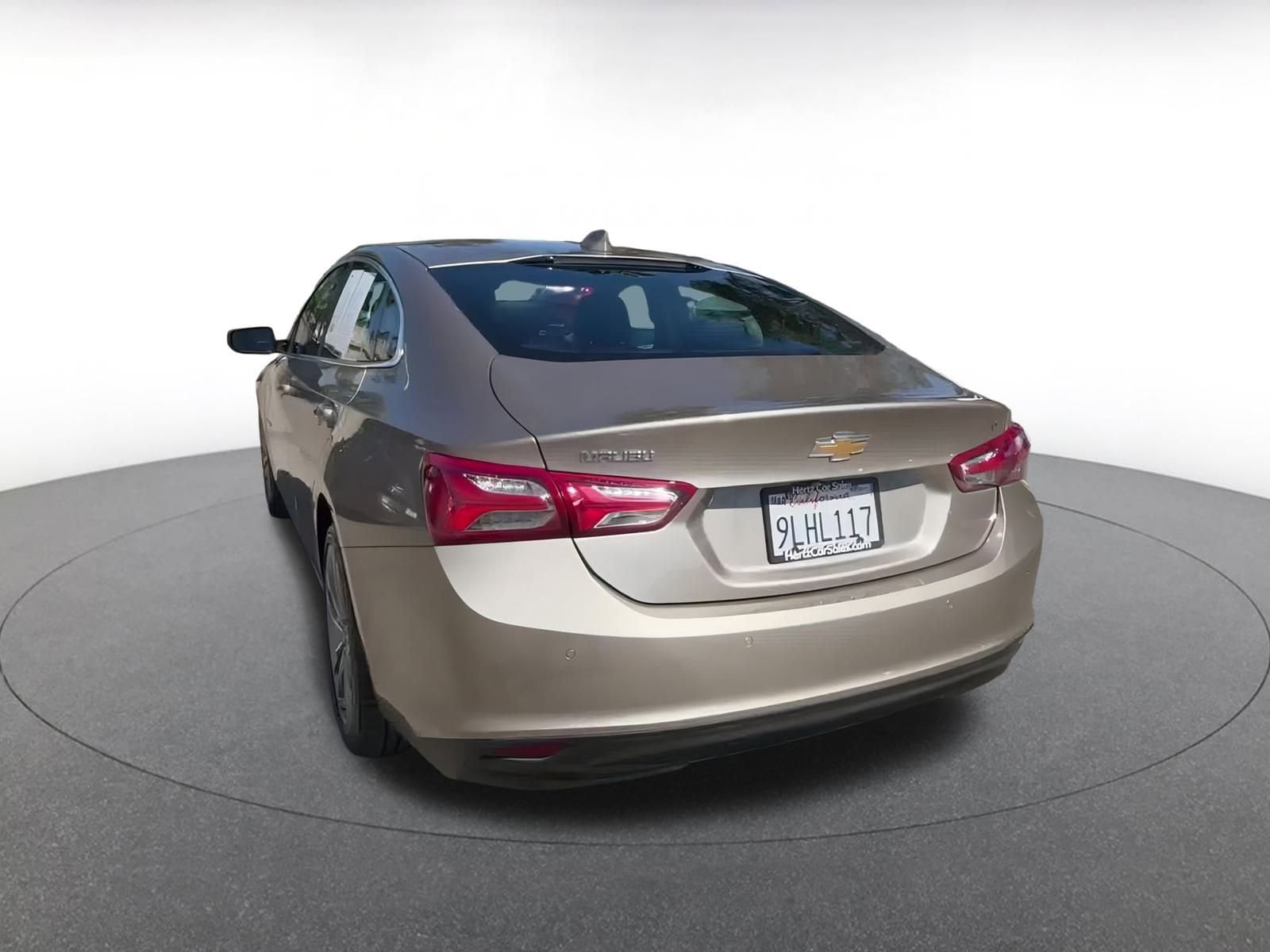 Thumbnail: 2024 Chevrolet Malibu - 11