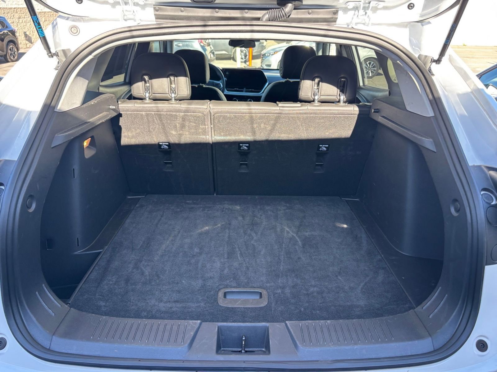 Thumbnail: 2025 Chevrolet Trax - 33