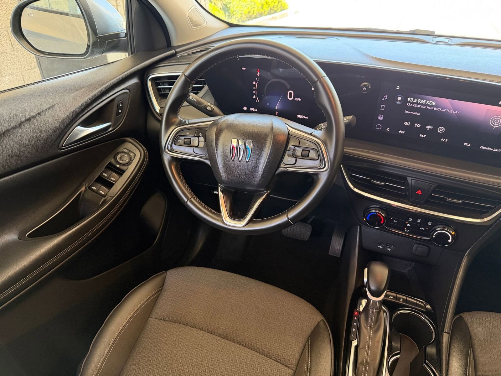 Thumbnail: 2025 Buick Encore GX - 33