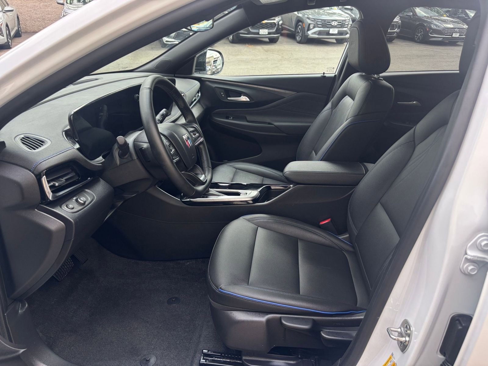 Thumbnail: 2025 Buick Envista - 27