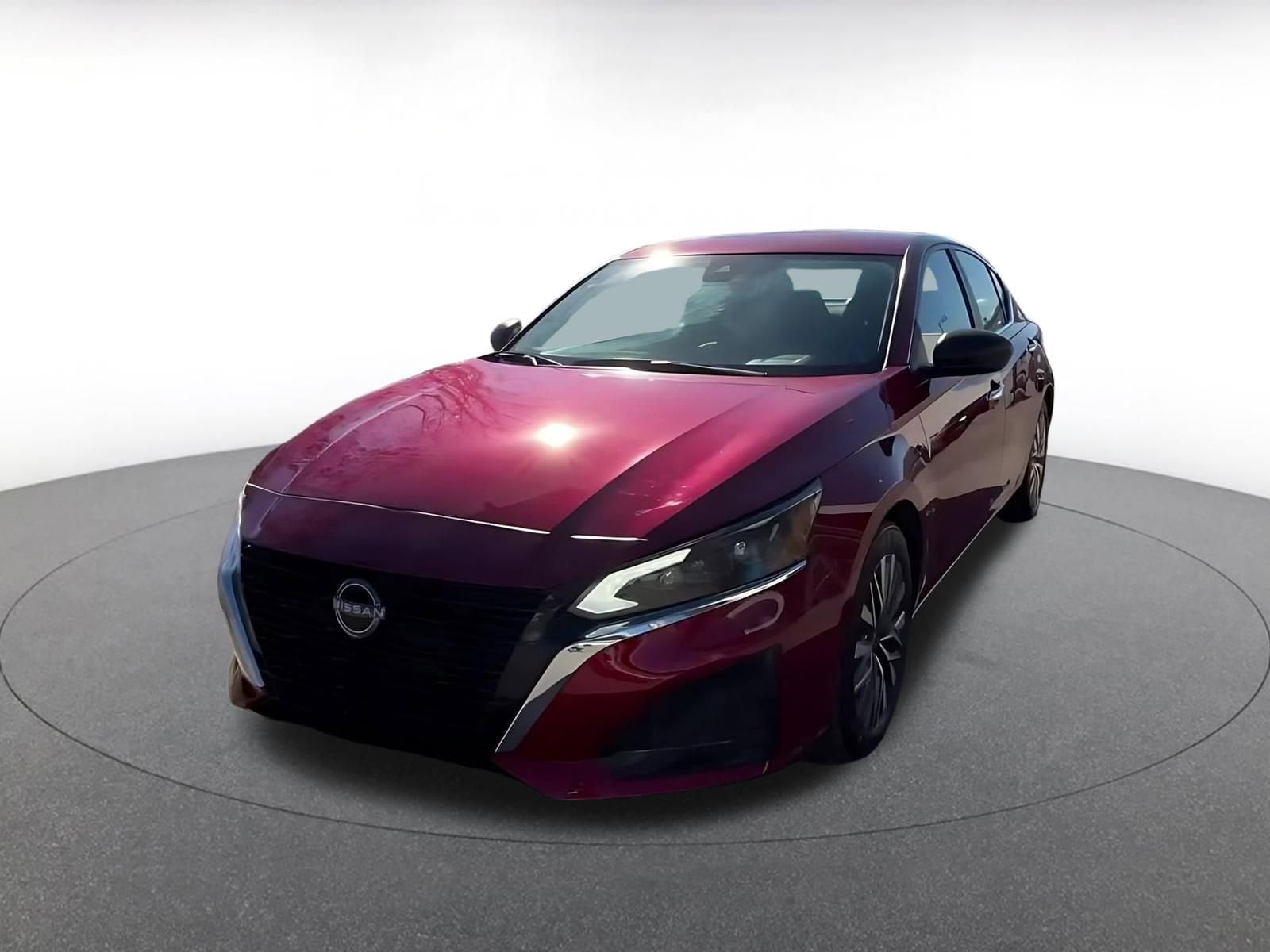 Thumbnail: 2025 Nissan Altima - 4