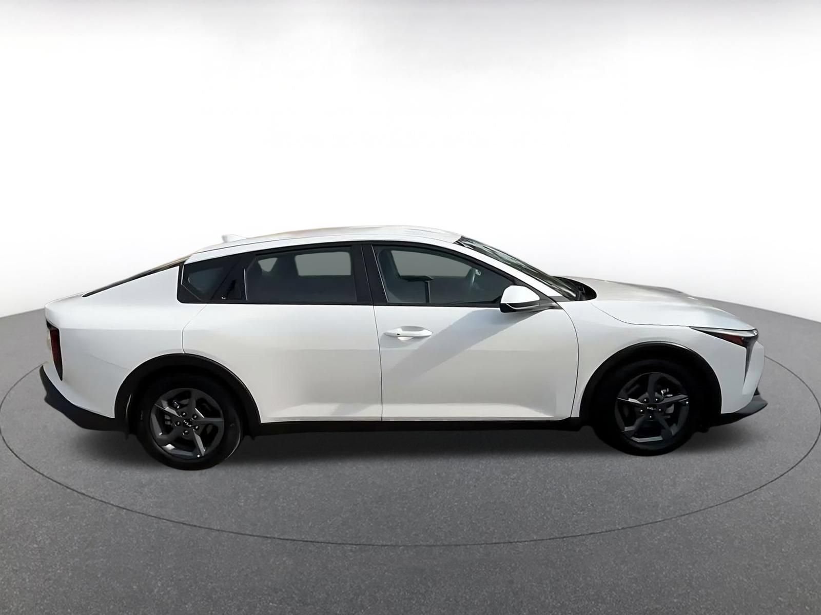 Thumbnail: 2025 Kia K4 - 13