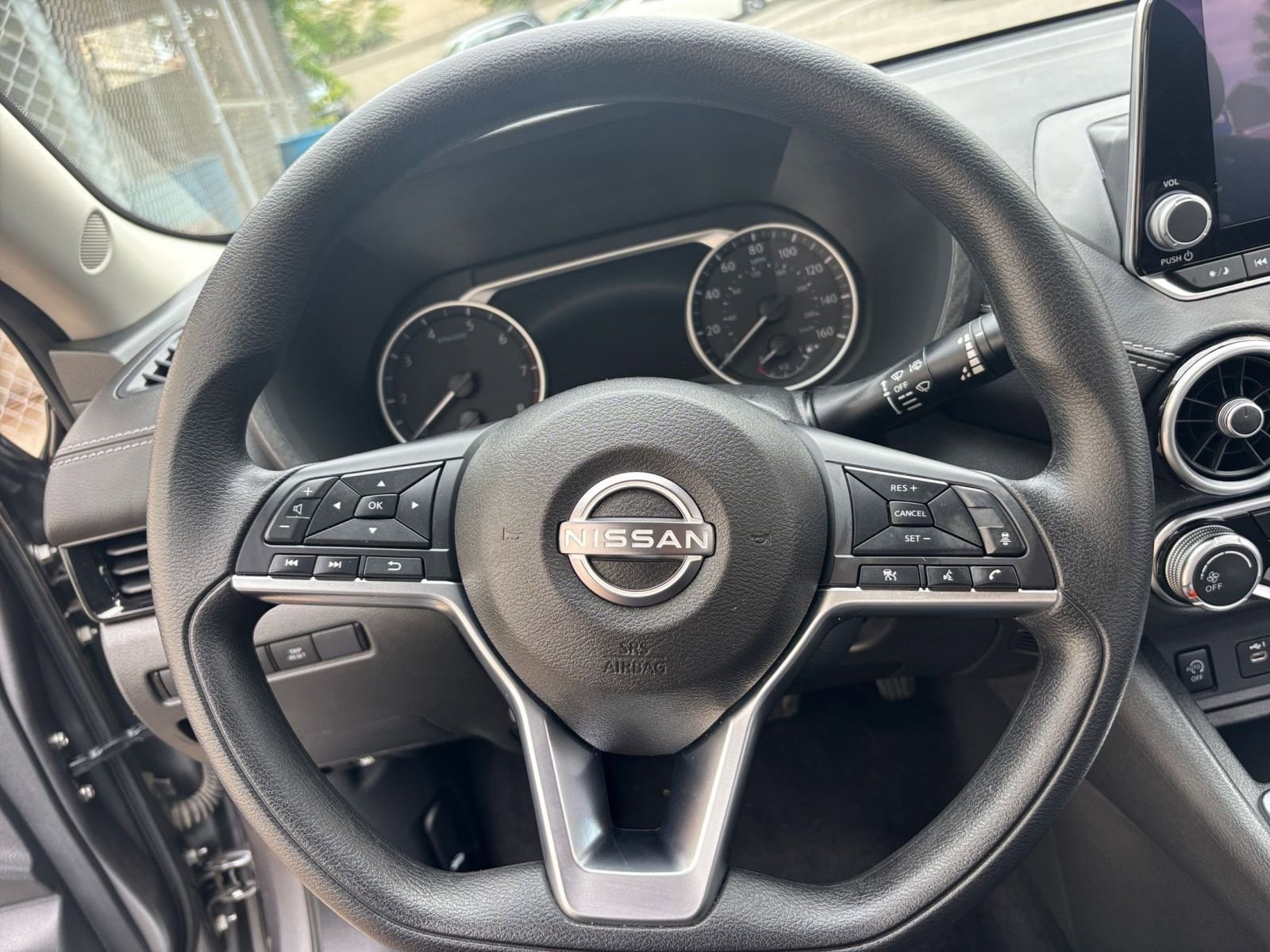 Thumbnail: 2025 Nissan Sentra - 28