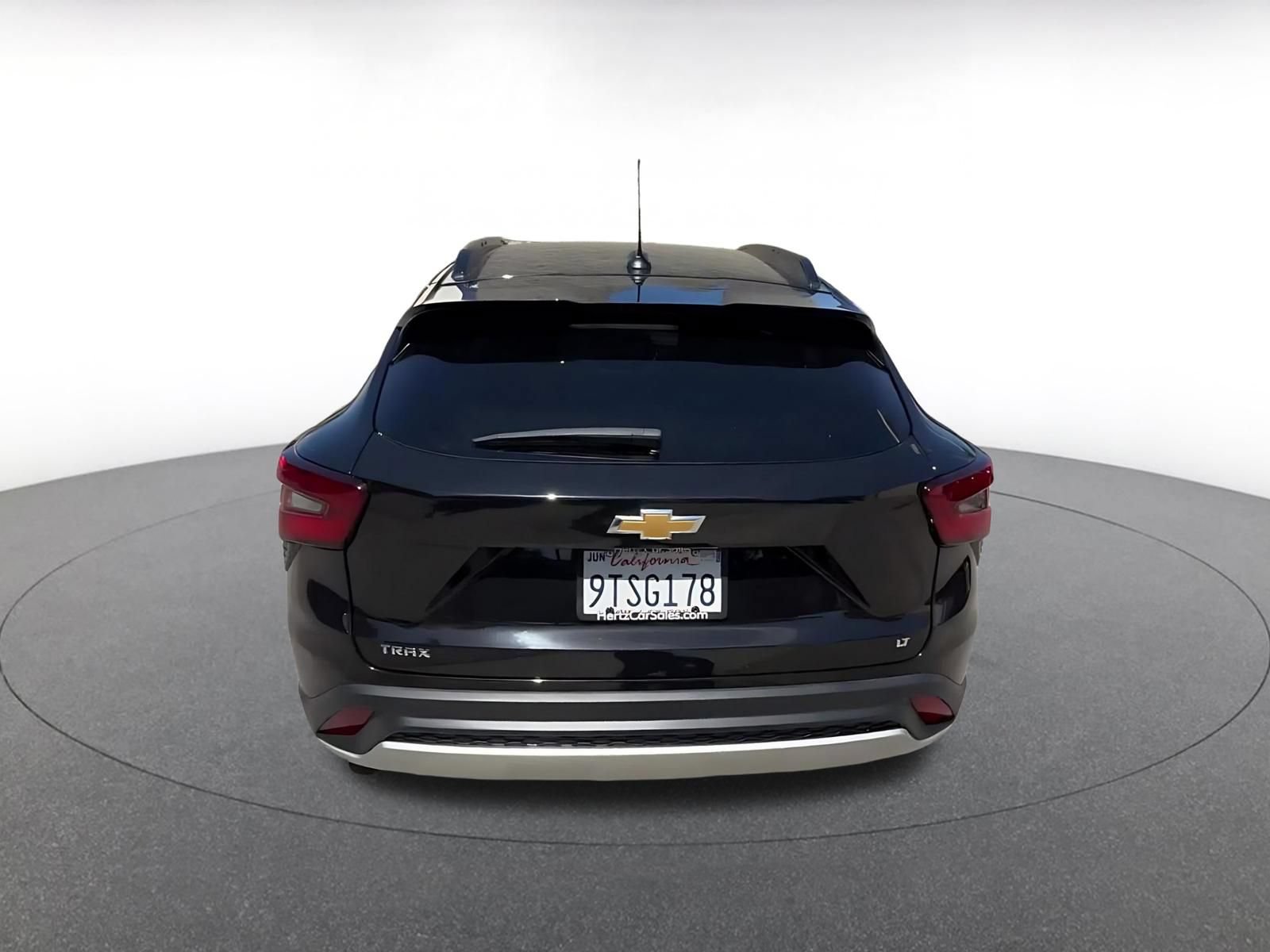 Thumbnail: 2025 Chevrolet Trax - 12