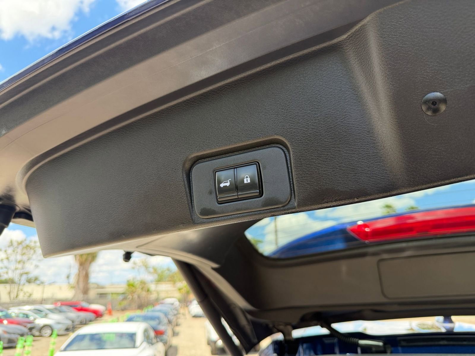 Thumbnail: 2025 Nissan Rogue - 23