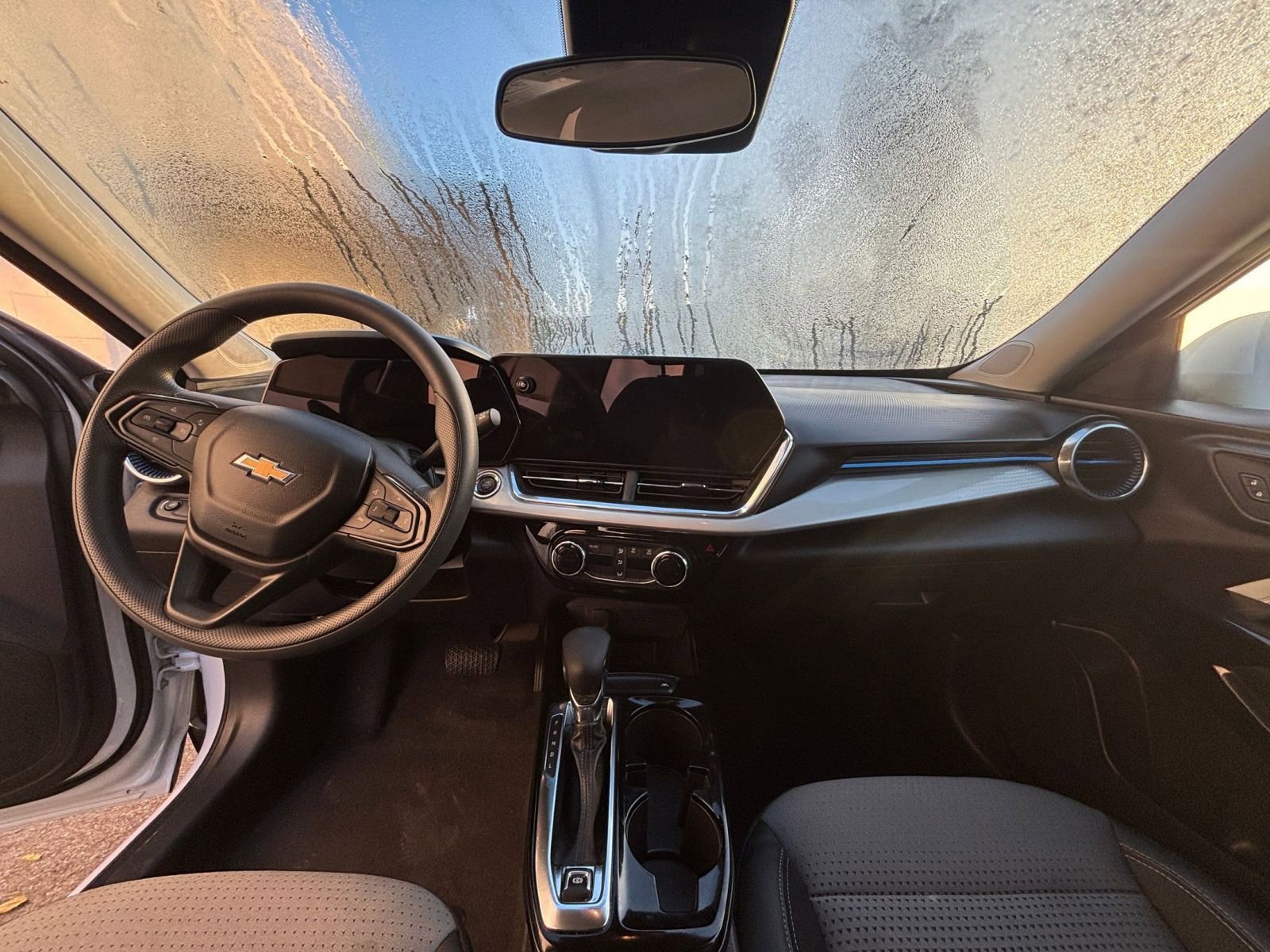 Thumbnail: 2025 Chevrolet Trax - 33