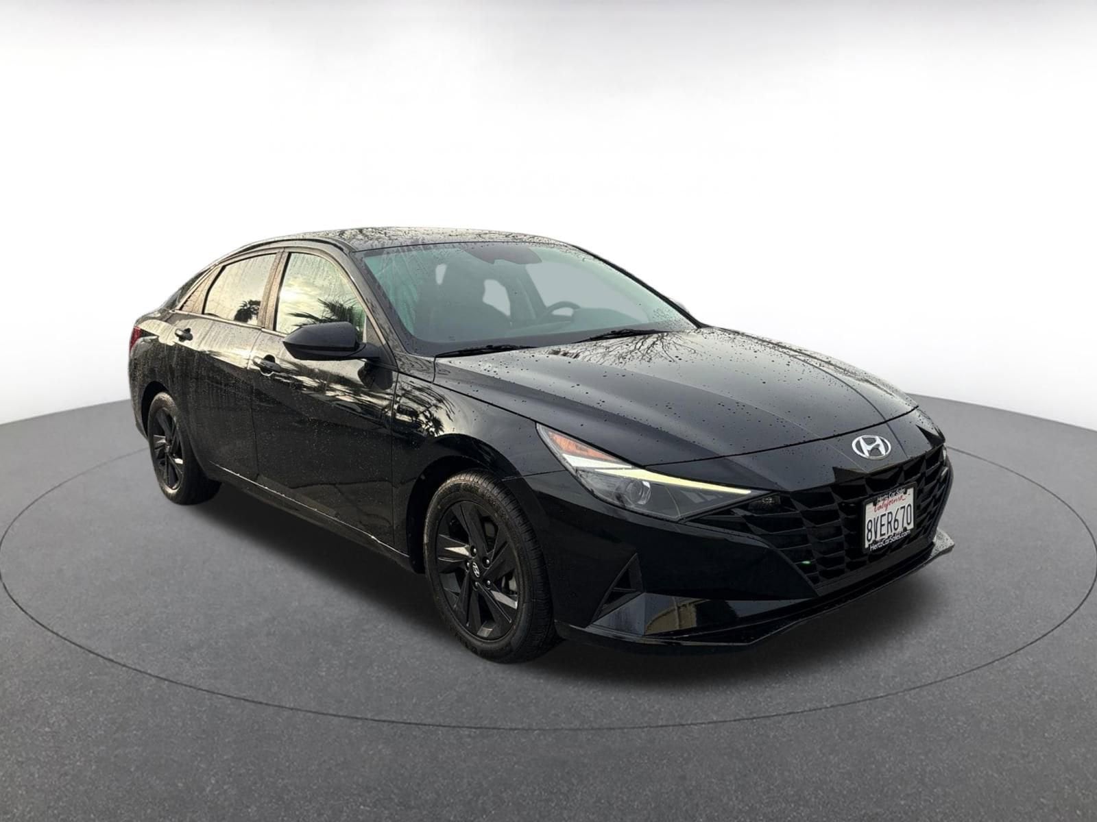 Thumbnail: 2021 Hyundai Elantra - 1