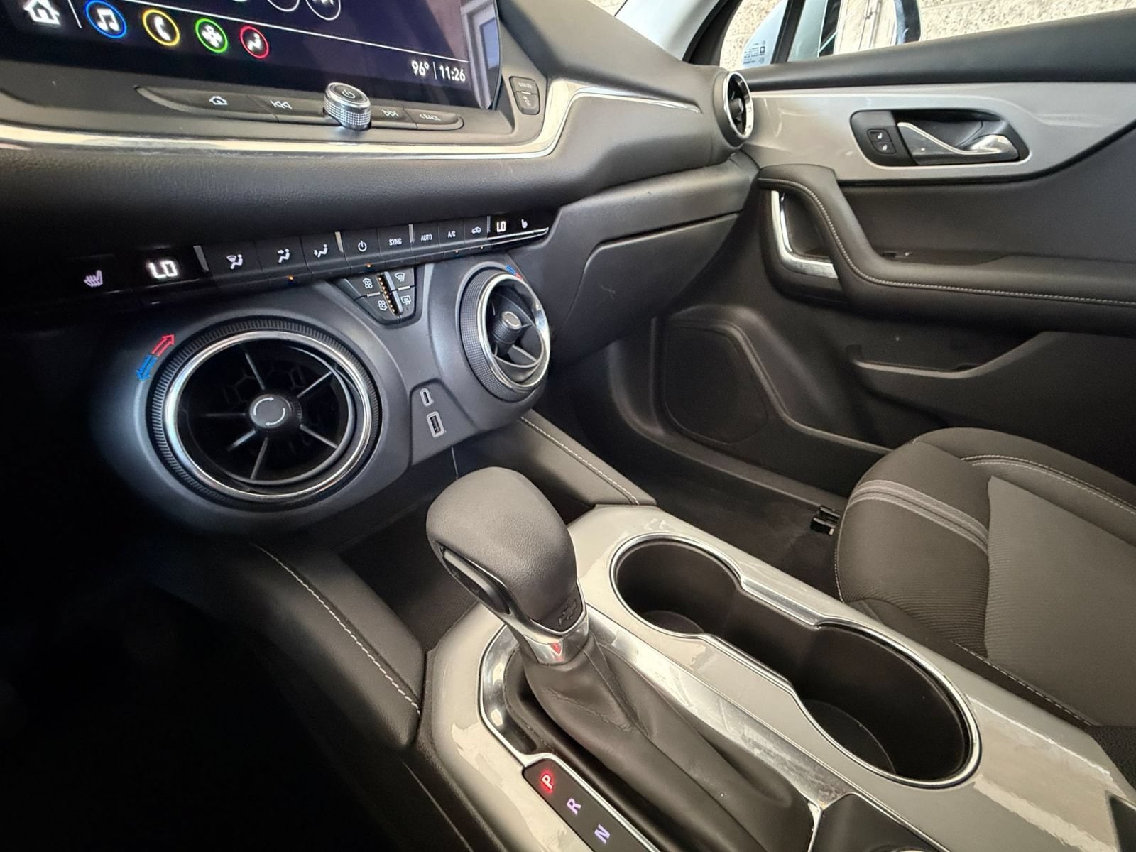 Thumbnail: 2025 Chevrolet Blazer - 34
