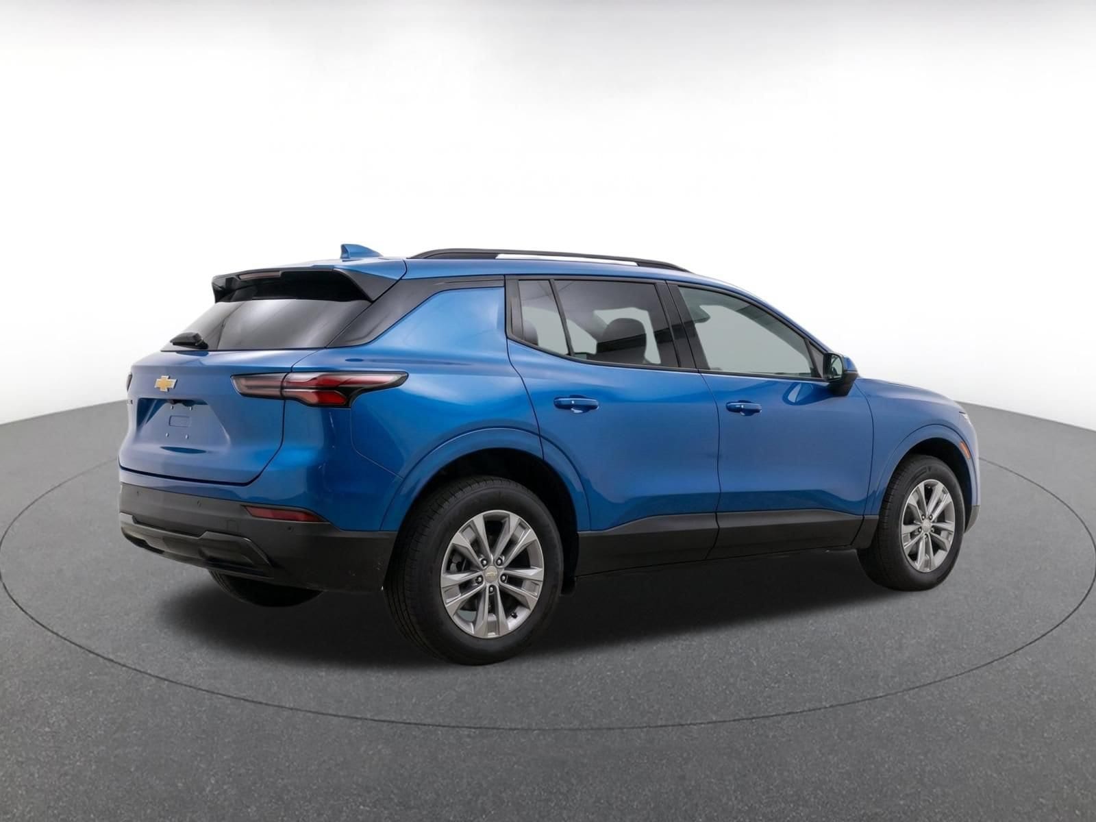 Thumbnail: 2025 Chevrolet Equinox - 9
