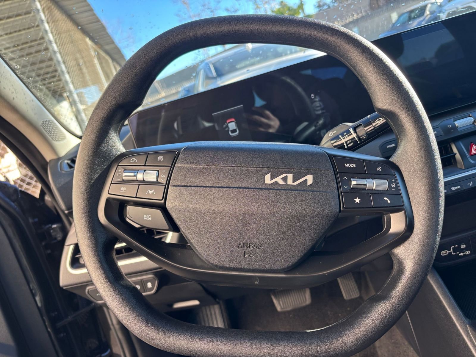 Thumbnail: 2025 Kia K4 - 28
