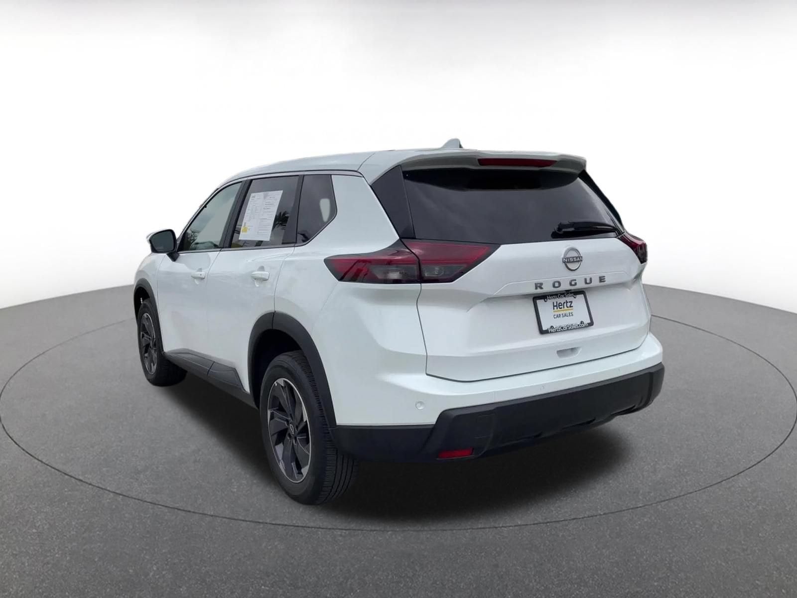 Thumbnail: 2025 Nissan Rogue - 11