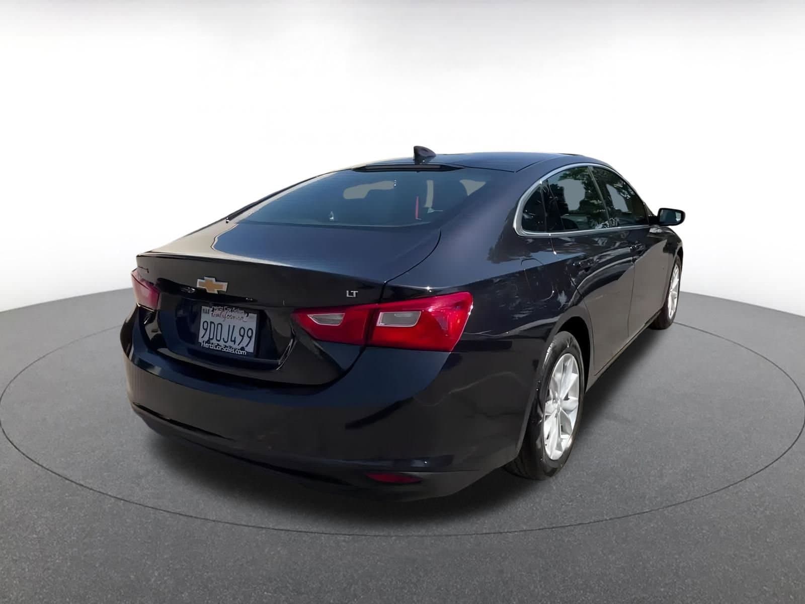 Thumbnail: 2023 Chevrolet Malibu - 20