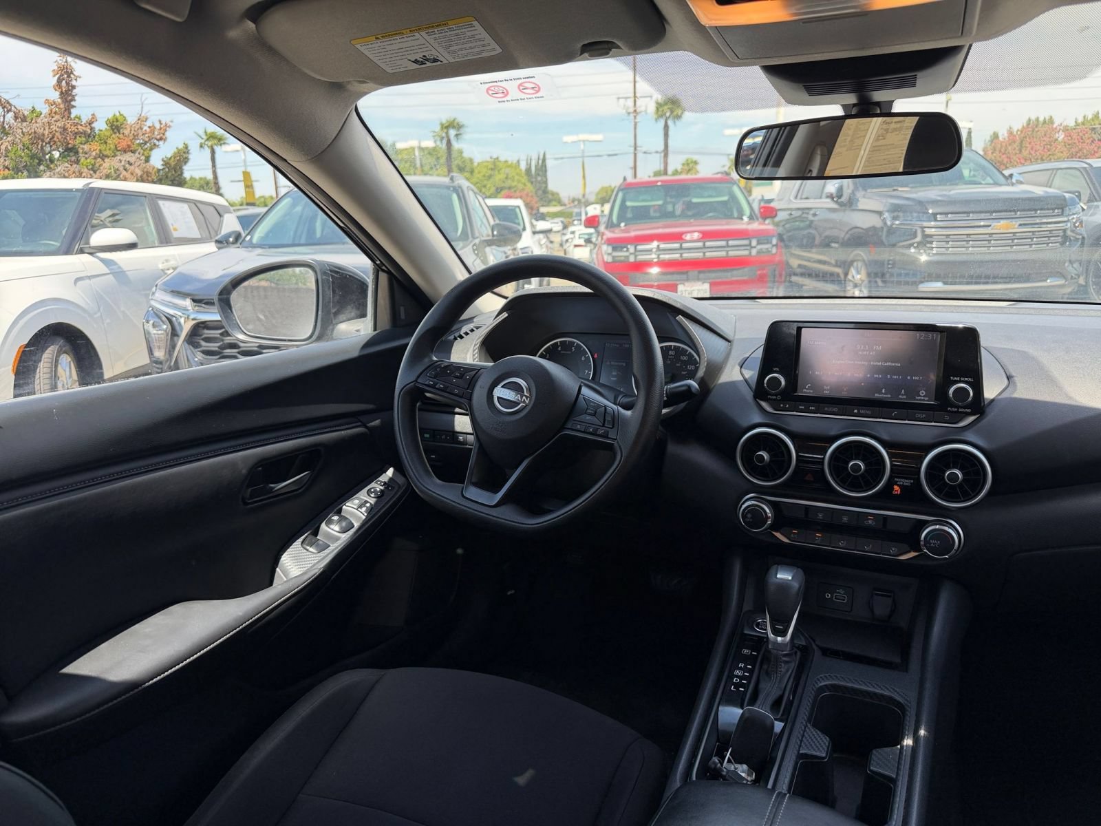 Thumbnail: 2025 Nissan Sentra - 31
