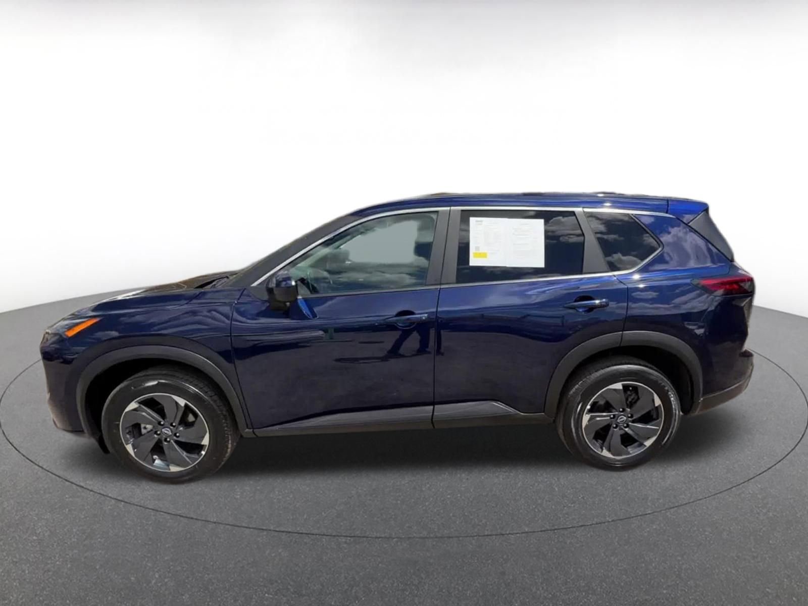 Thumbnail: 2025 Nissan Rogue - 9
