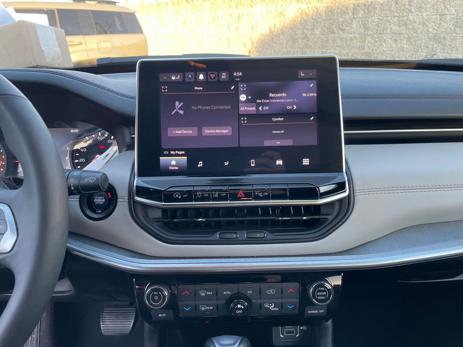 Thumbnail: 2025 Jeep Compass - 17