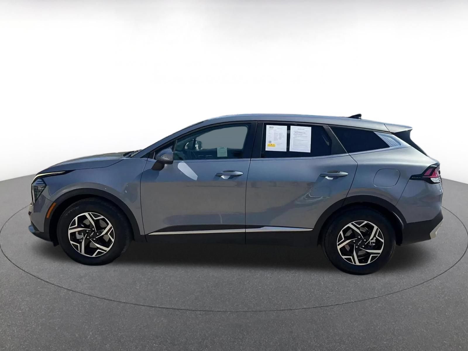 Thumbnail: 2025 Kia Sportage - 9