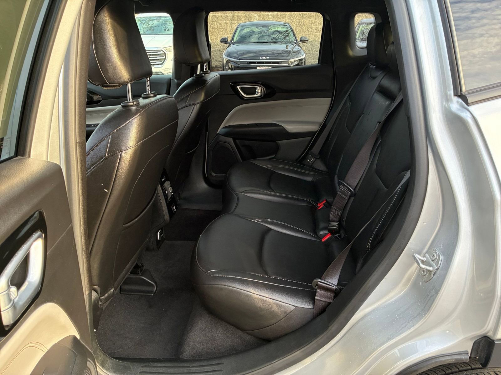 Thumbnail: 2025 Jeep Compass - 27