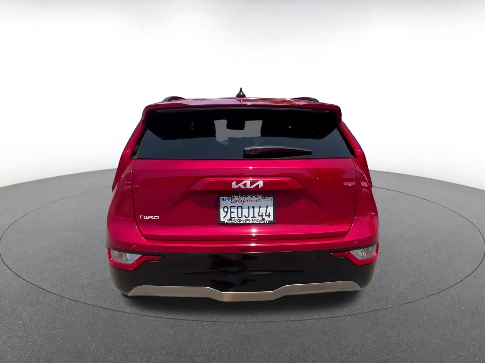 Thumbnail: 2023 Kia Niro - 12