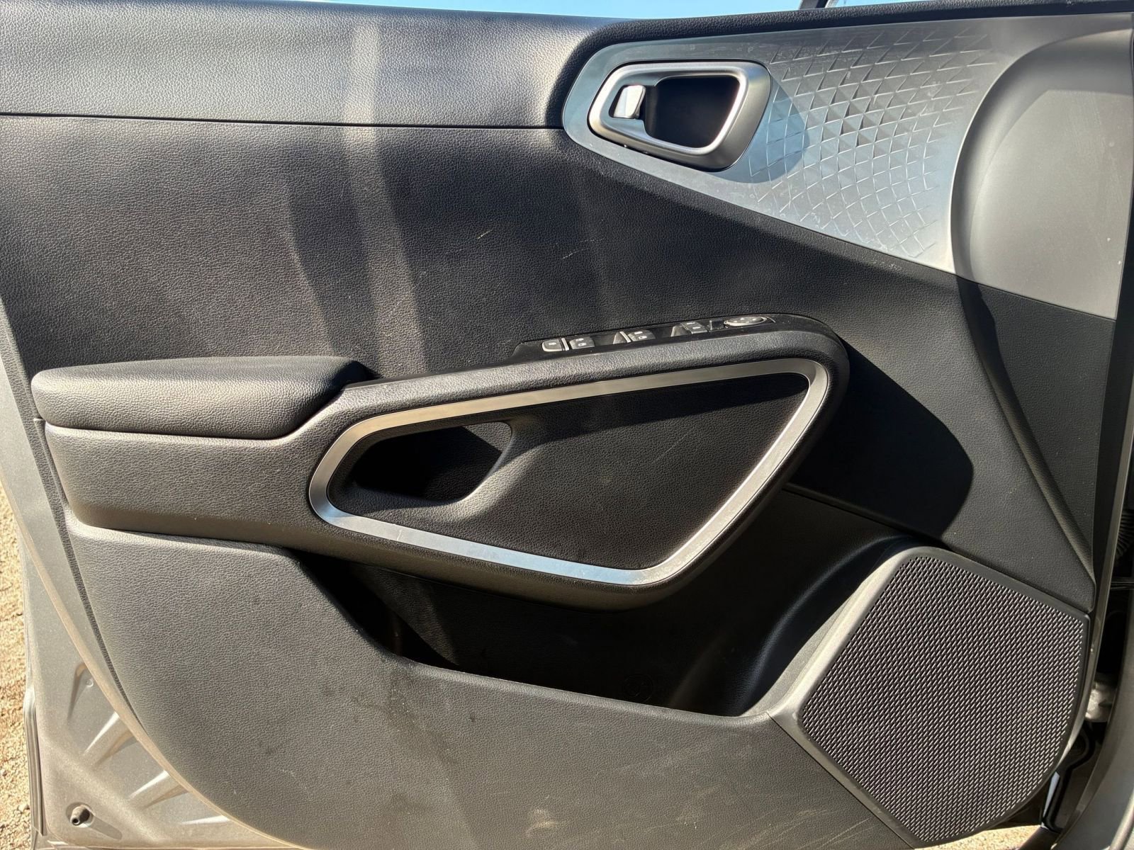 Thumbnail: 2025 Kia Soul - 18