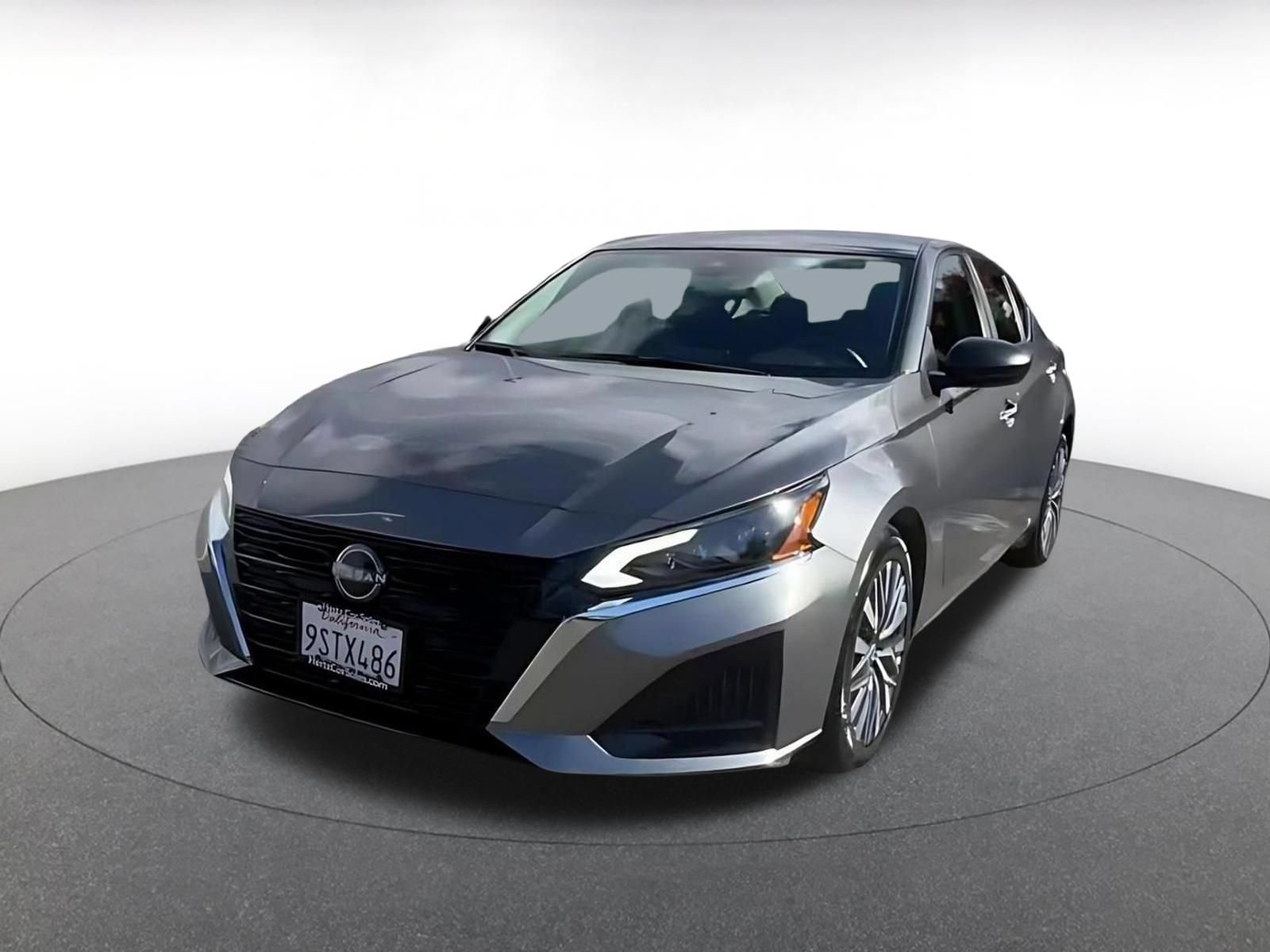 Thumbnail: 2025 Nissan Altima - 7