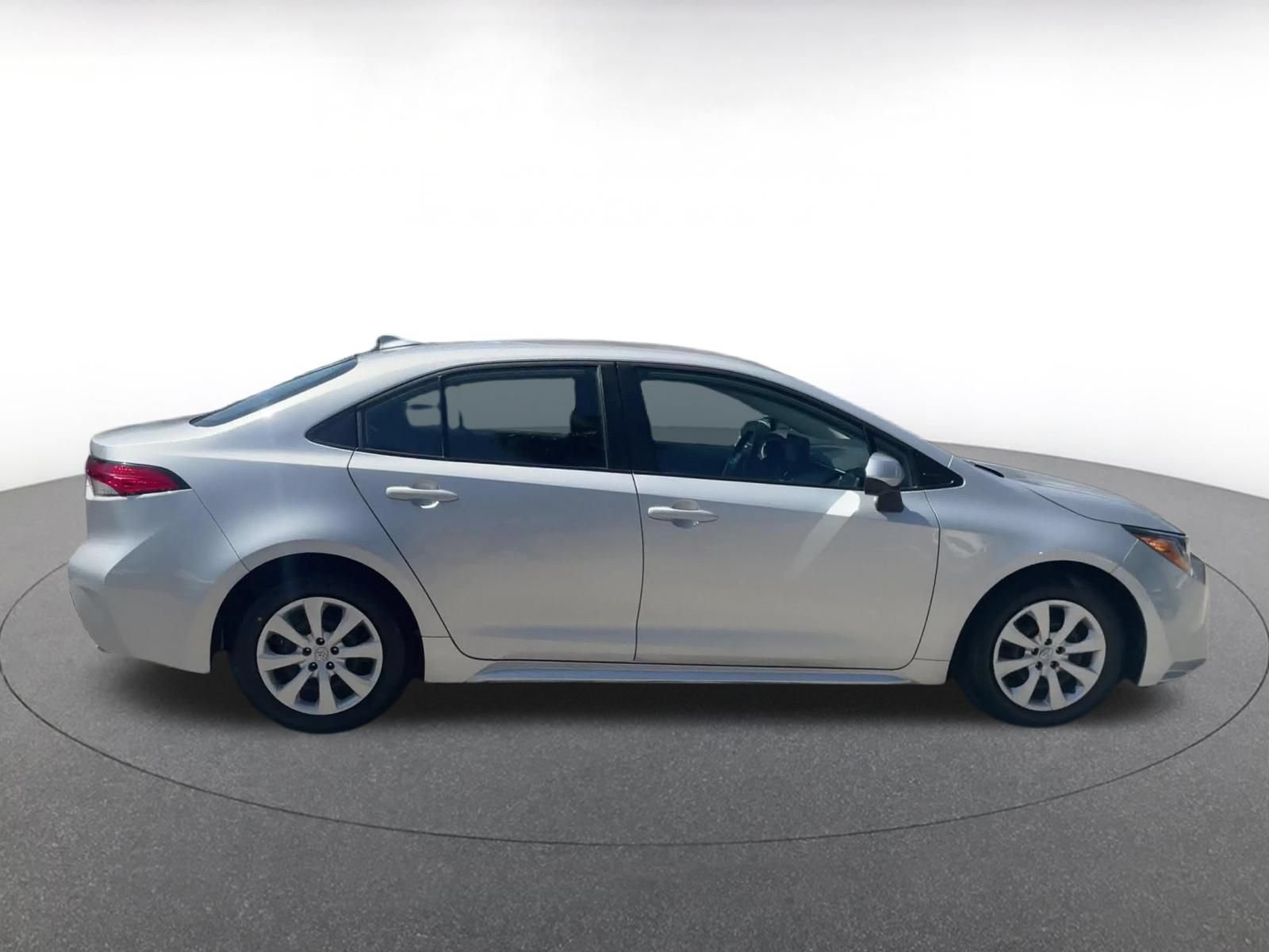 Thumbnail: 2025 Toyota Corolla - 16