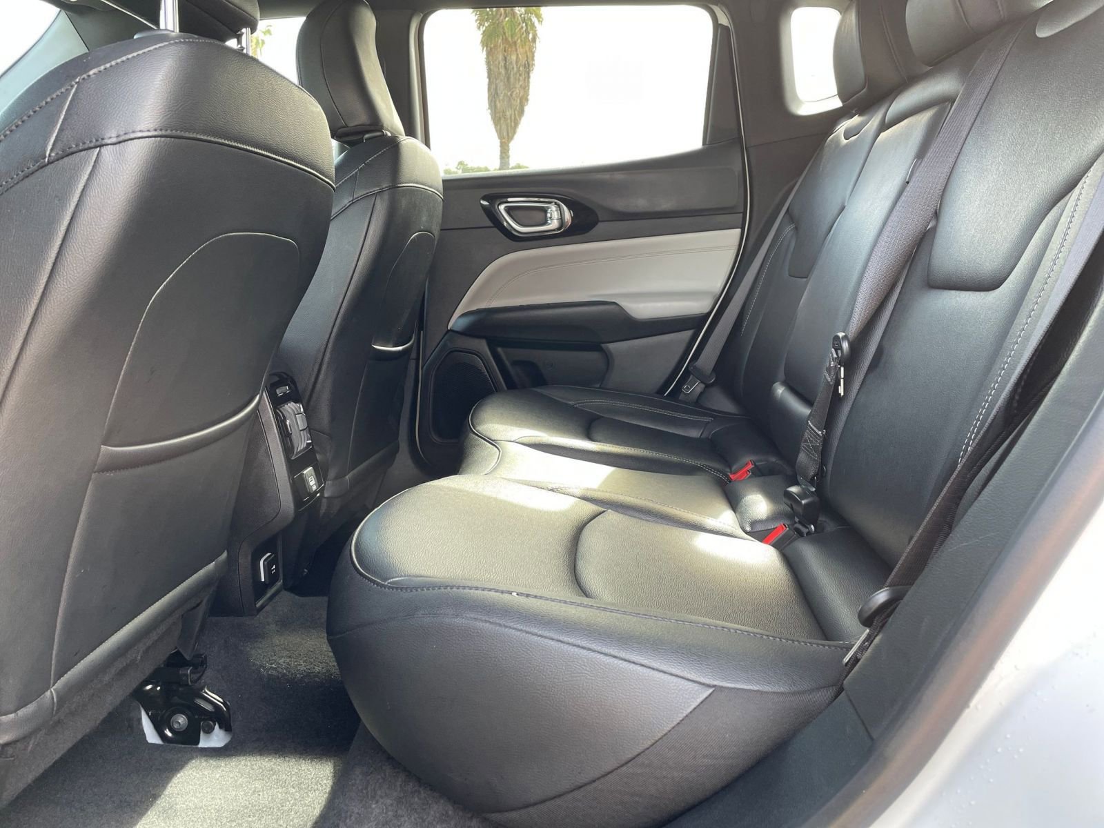 Thumbnail: 2025 Jeep Compass - 28