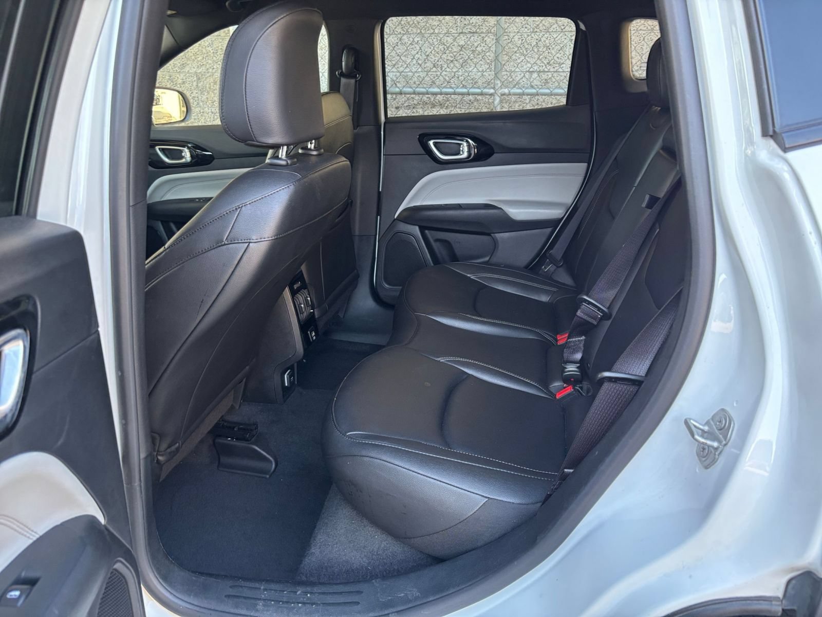 Thumbnail: 2025 Jeep Compass - 27