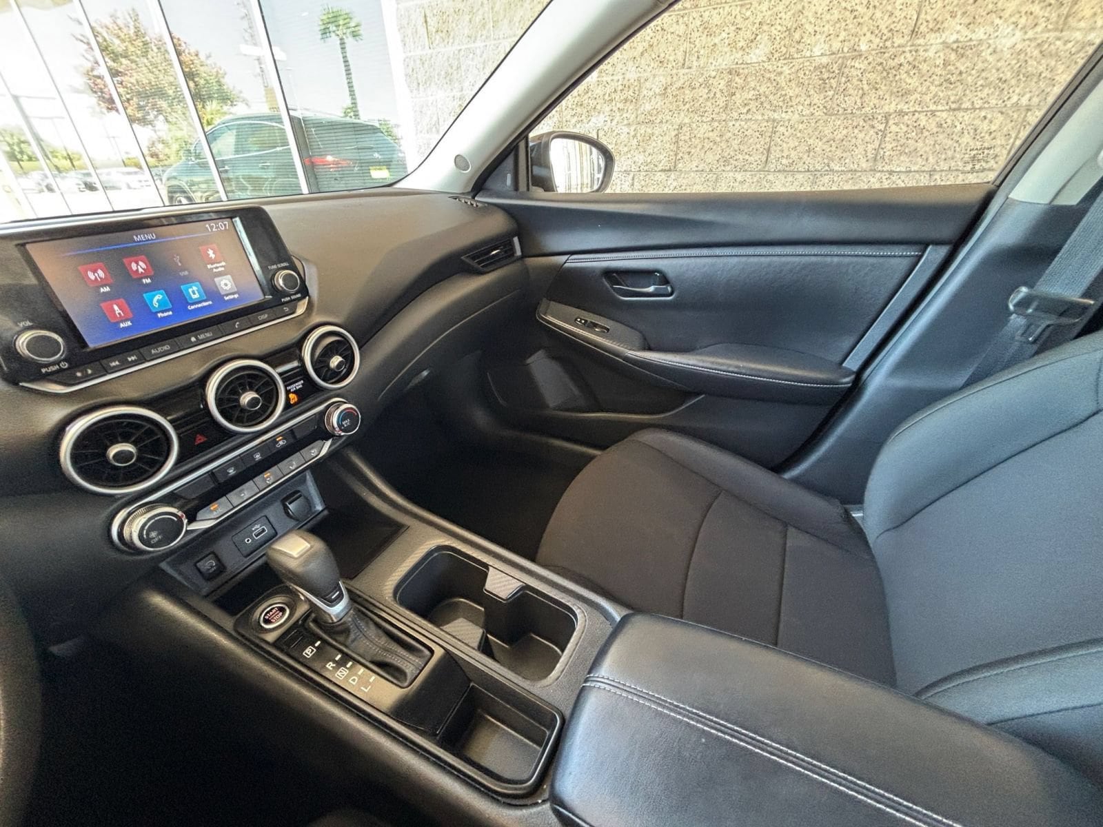 Thumbnail: 2025 Nissan Sentra - 33