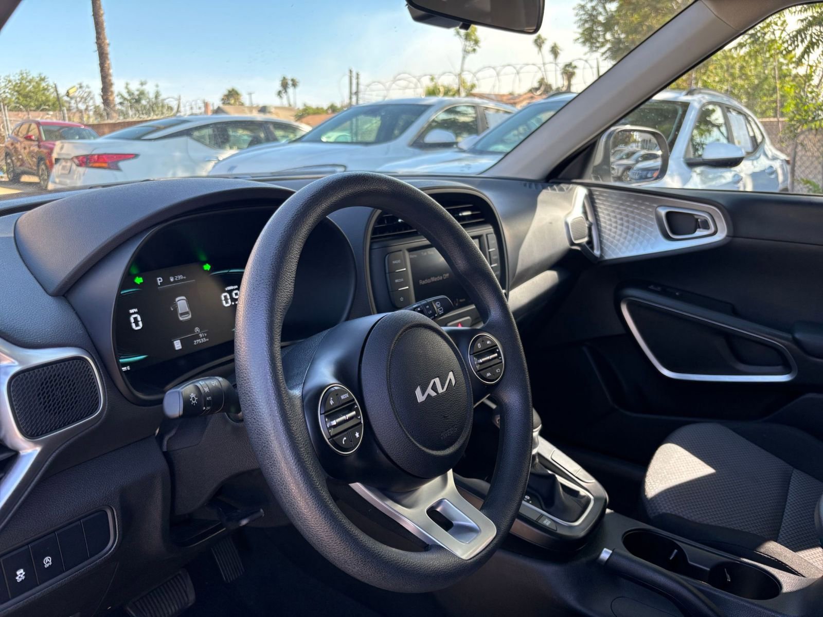 Thumbnail: 2025 Kia Soul - 32